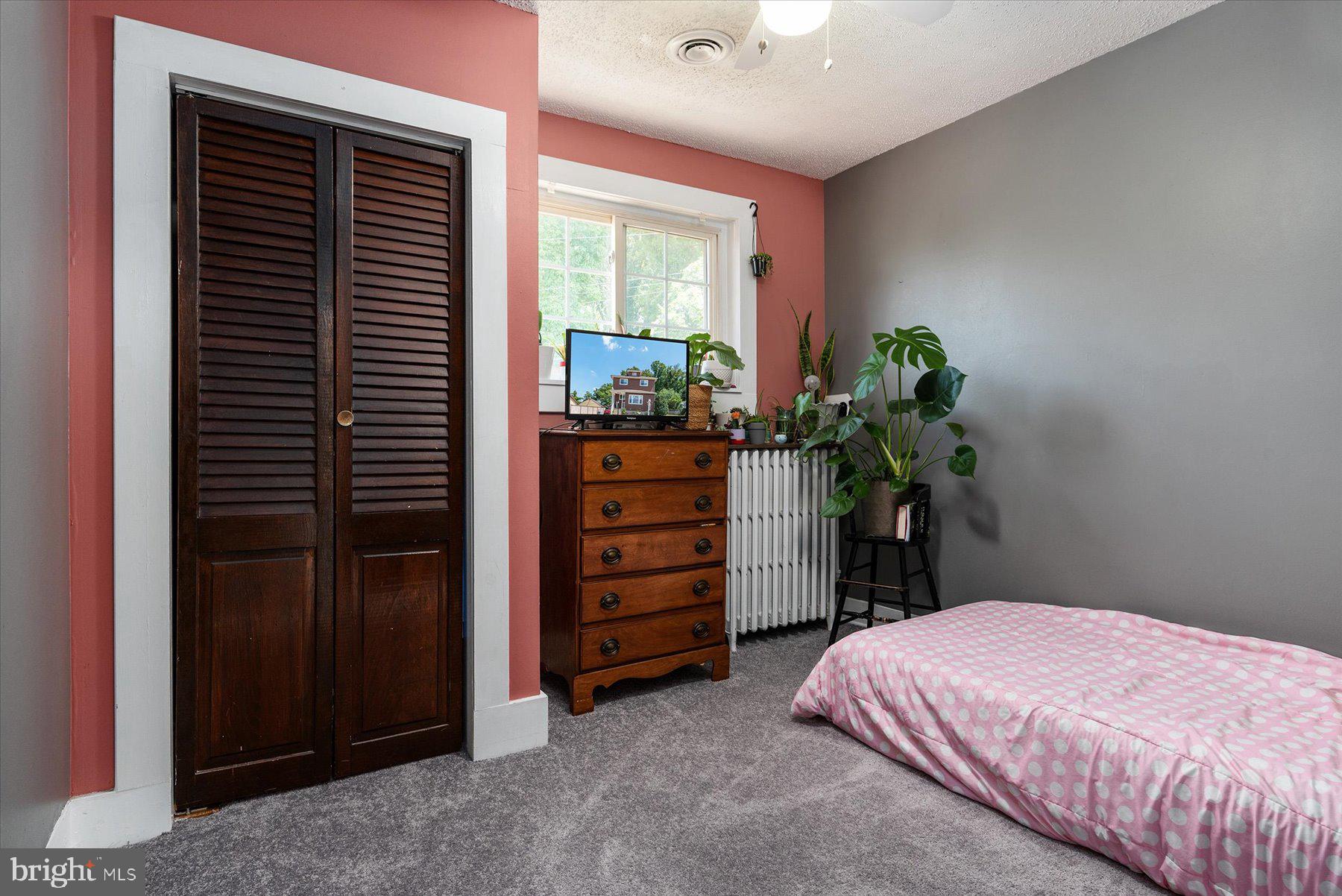 CATON HILLS - Residential