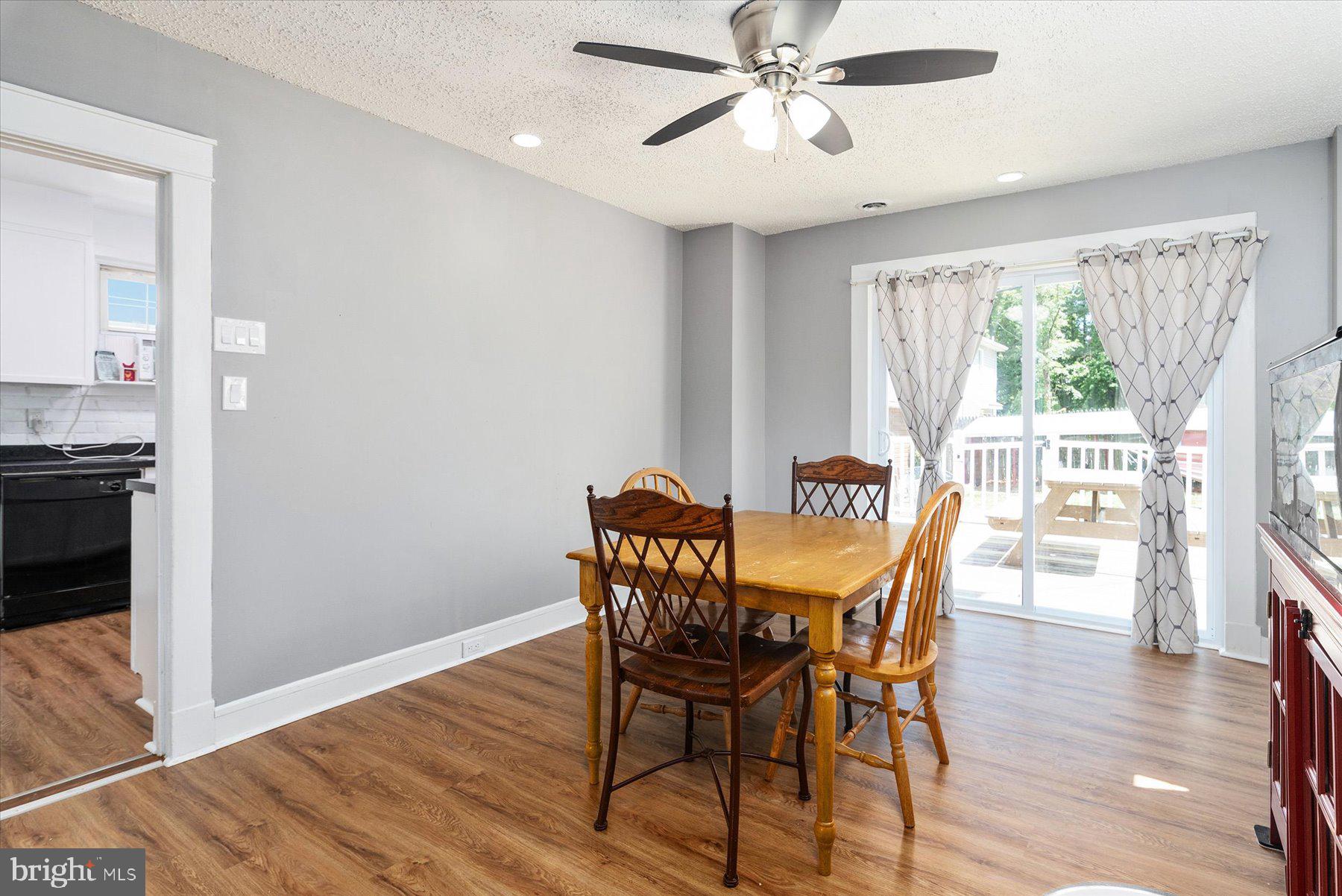 CATON HILLS - Residential