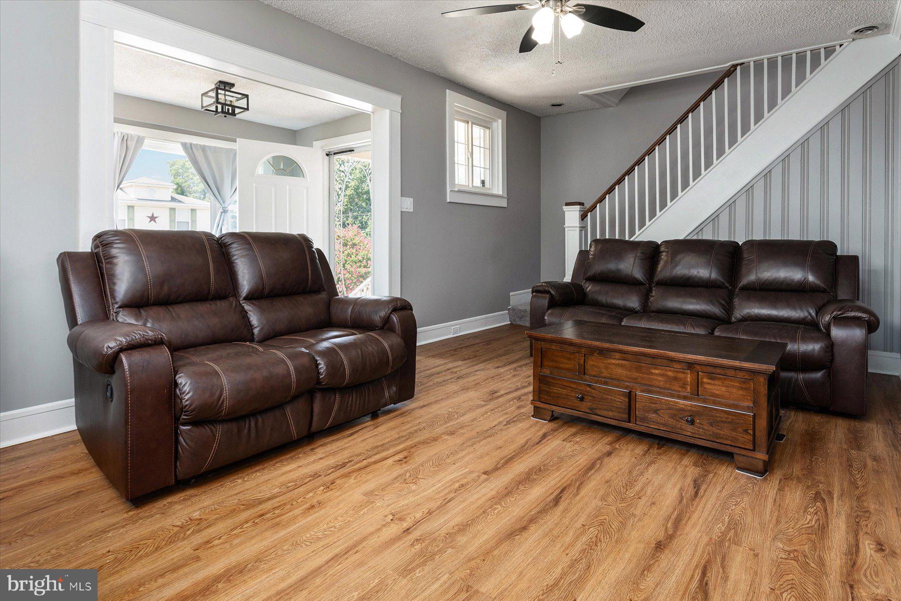 CATON HILLS - Residential