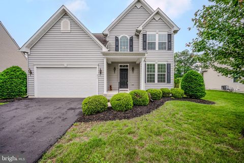 211 ANITA COURT NEWARK DE 19702