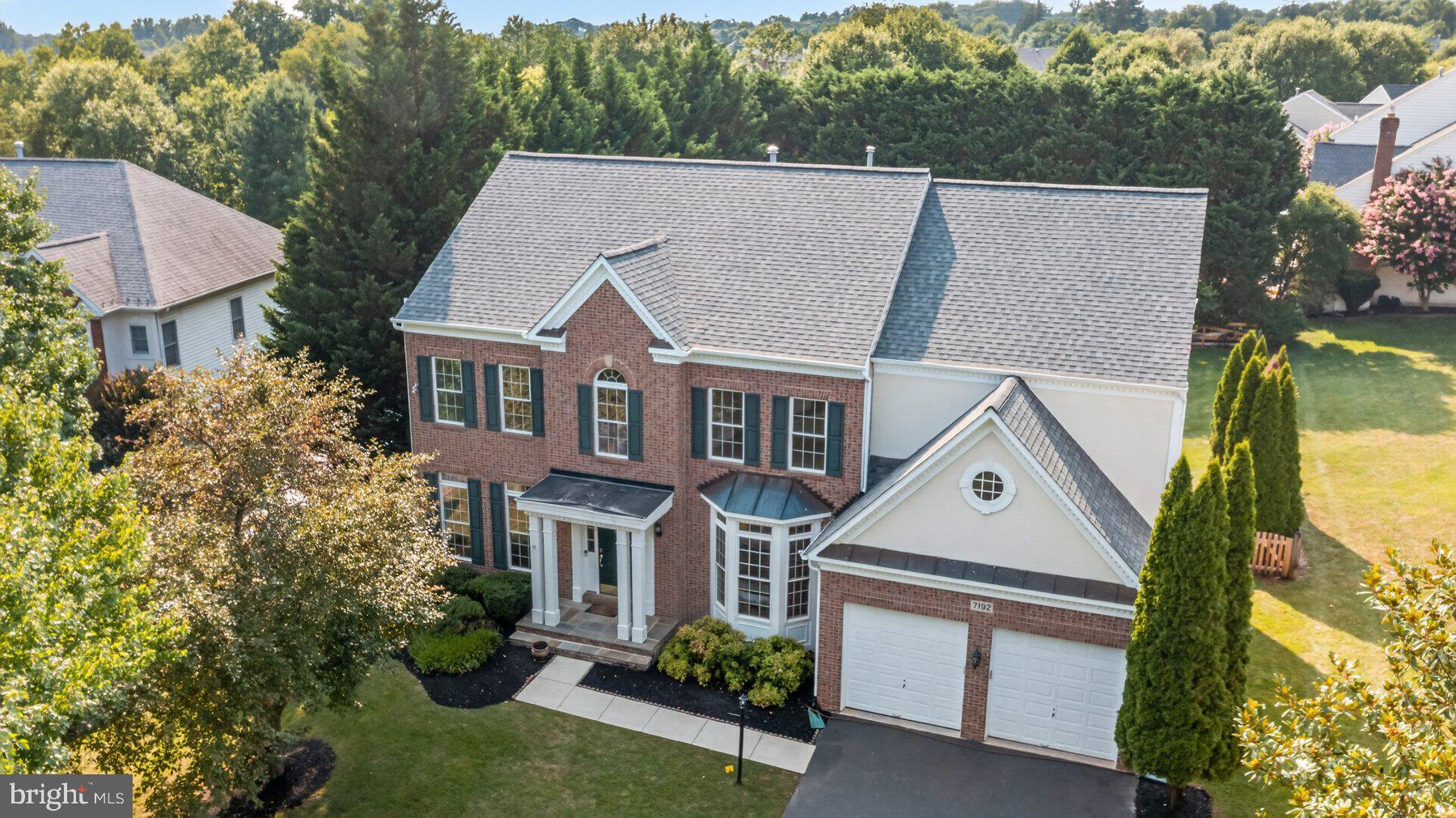 7192 COLLINGWOOD COURT