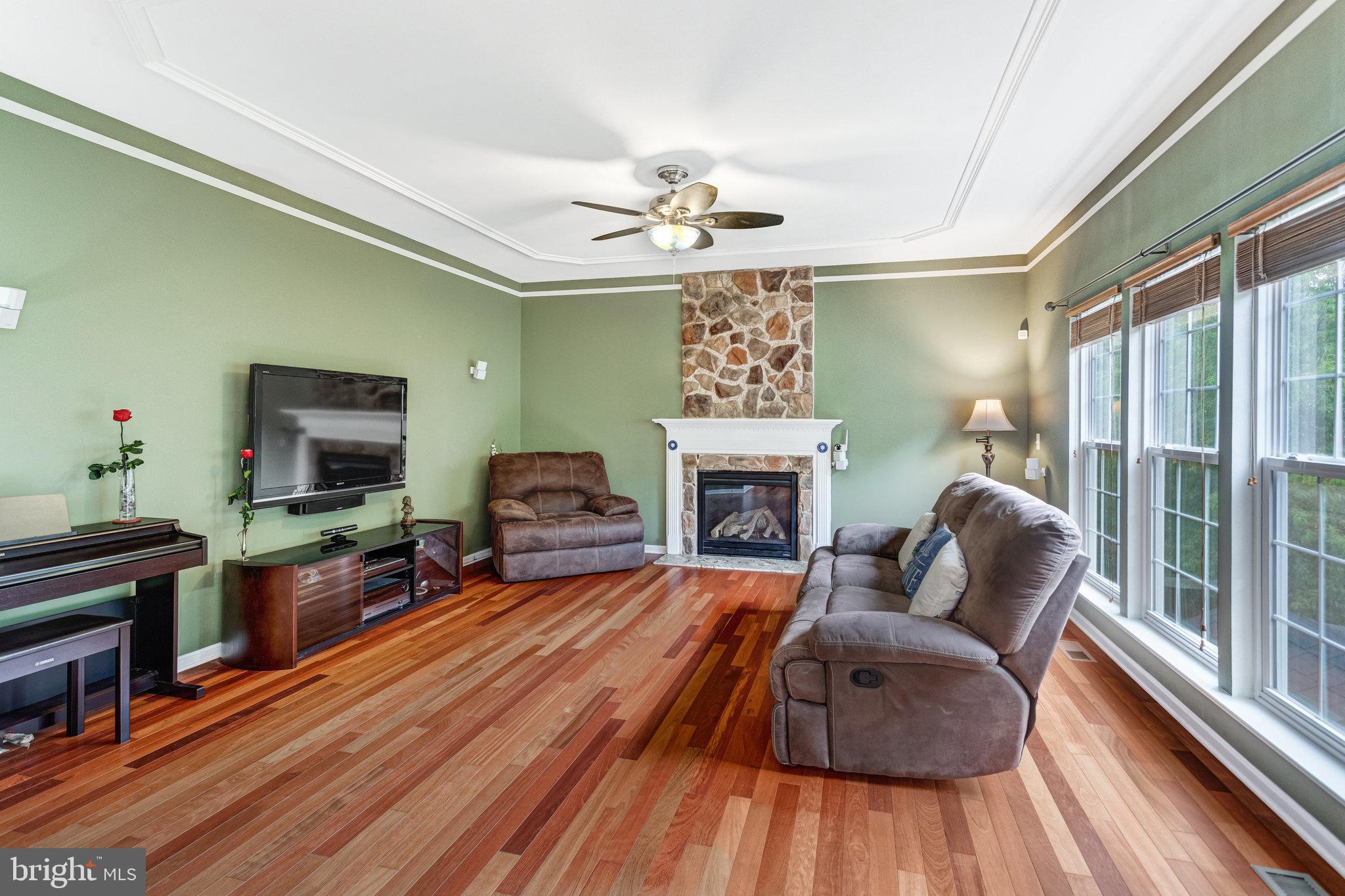 16280 EAGLE FLIGHT CIRCLE