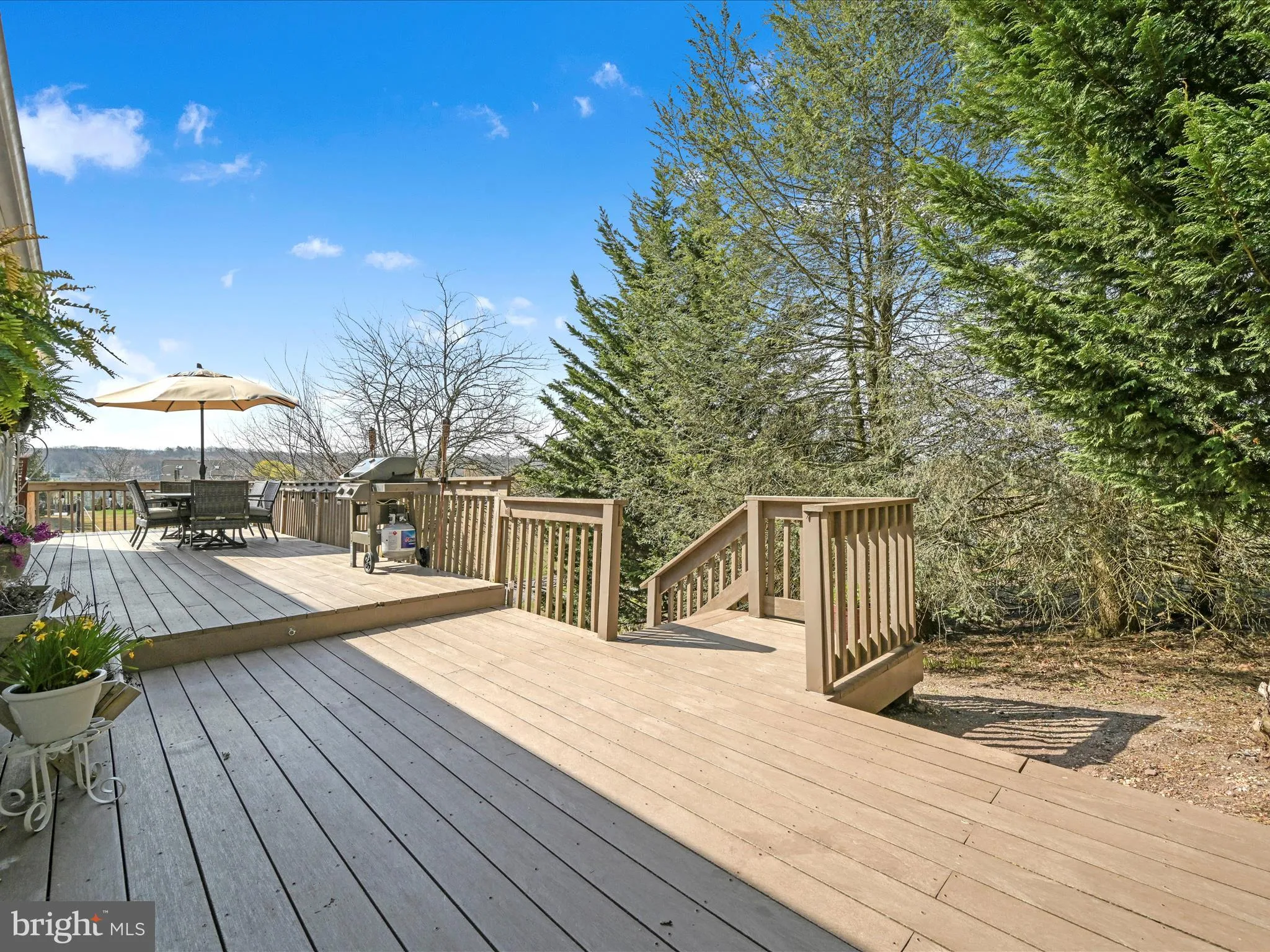 Auburn, Pennsylvania 17922, United States, 3 Bedrooms Bedrooms, ,2 BathroomsBathrooms,Residential,Pending,112601