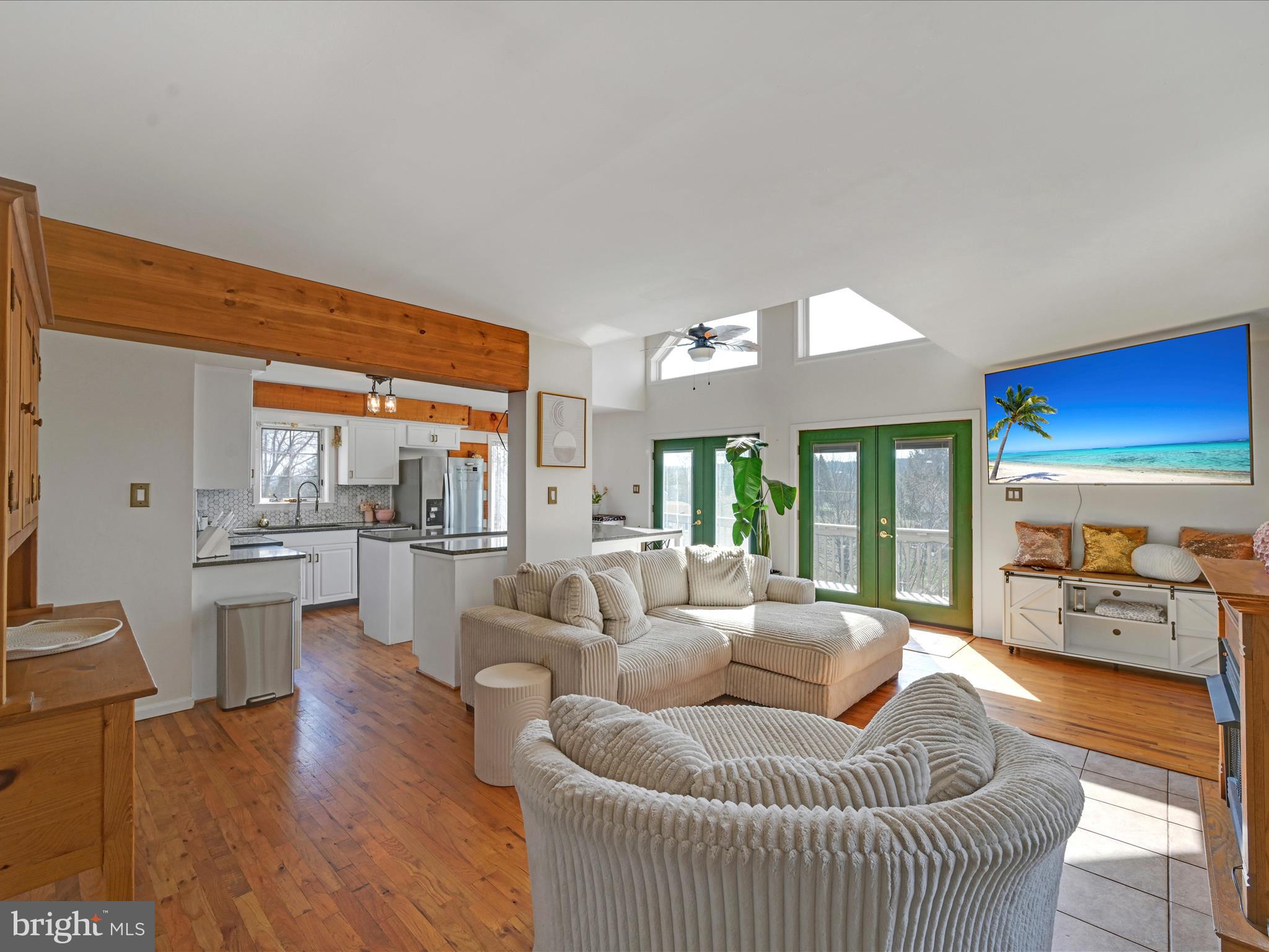 LAKE WYNONAH - Residential