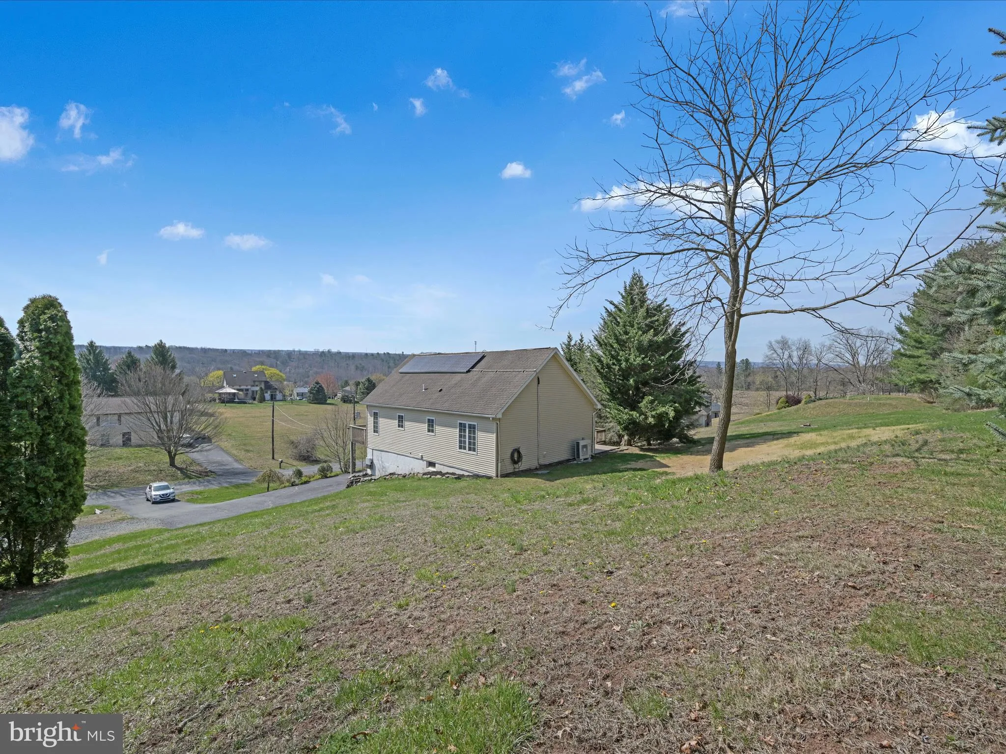 Auburn, Pennsylvania 17922, United States, 3 Bedrooms Bedrooms, ,2 BathroomsBathrooms,Residential,Pending,112601