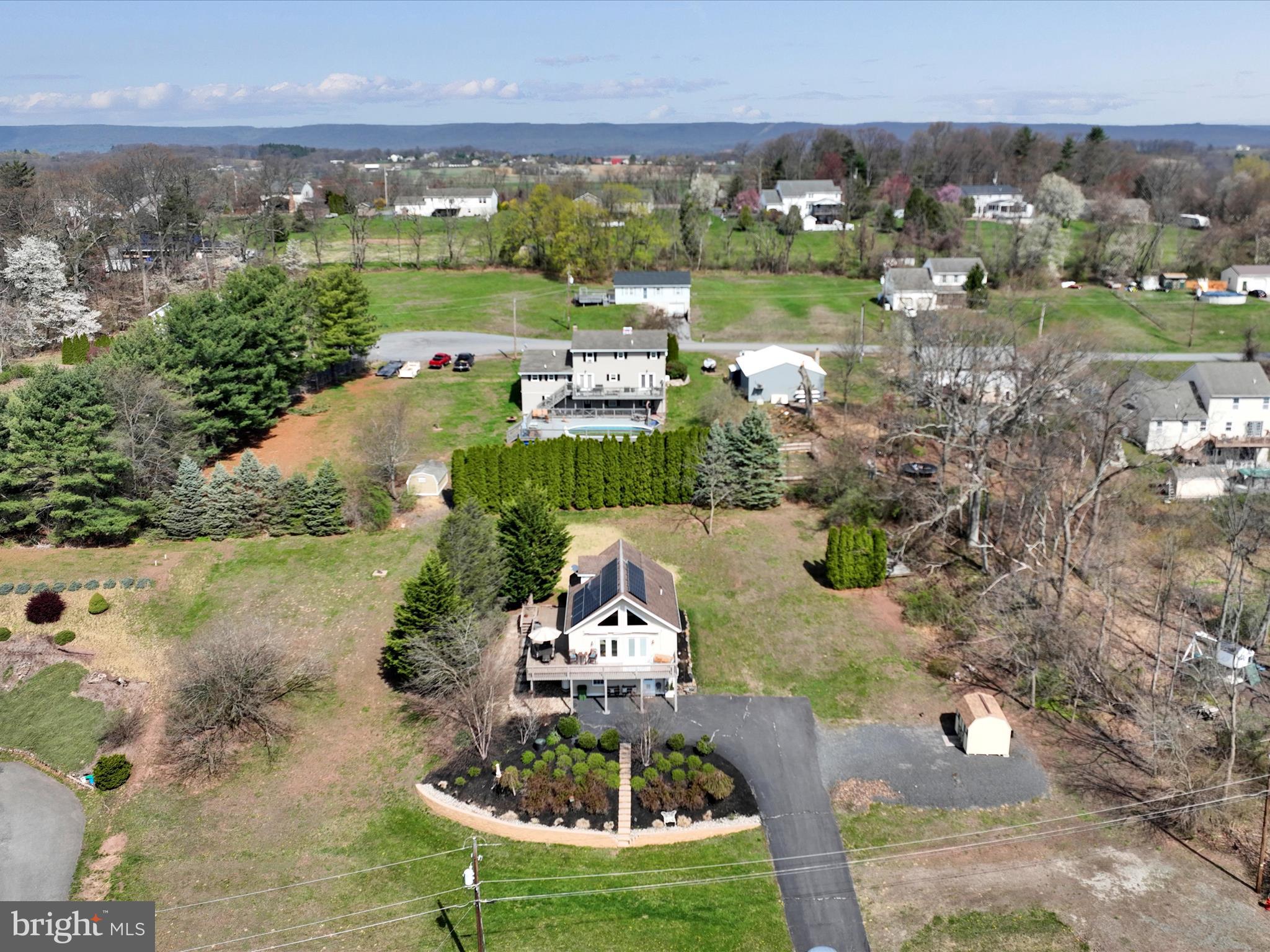 LAKE WYNONAH - Residential