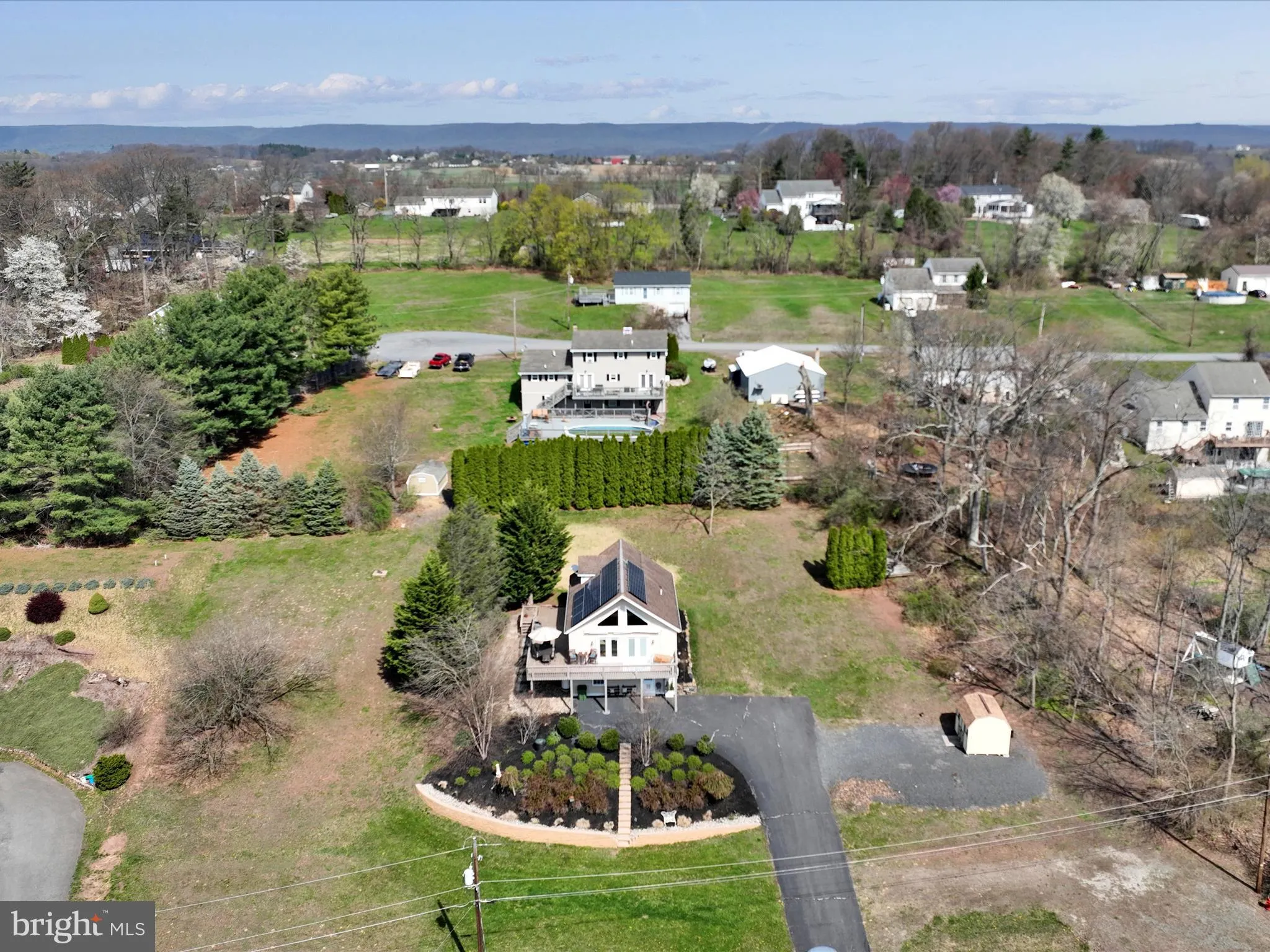 Auburn, Pennsylvania 17922, United States, 3 Bedrooms Bedrooms, ,2 BathroomsBathrooms,Residential,Pending,112601