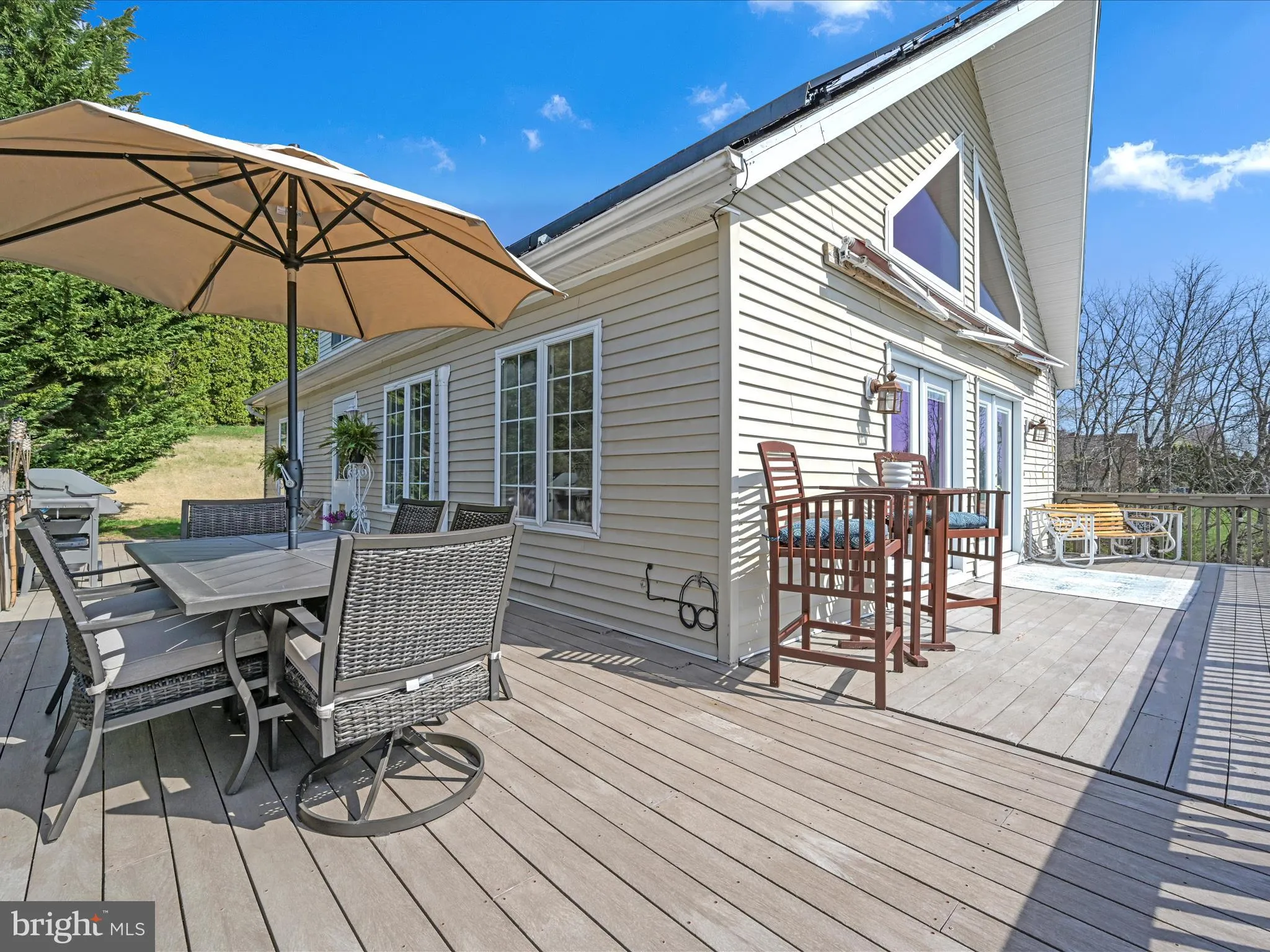 Auburn, Pennsylvania 17922, United States, 3 Bedrooms Bedrooms, ,2 BathroomsBathrooms,Residential,Pending,112601