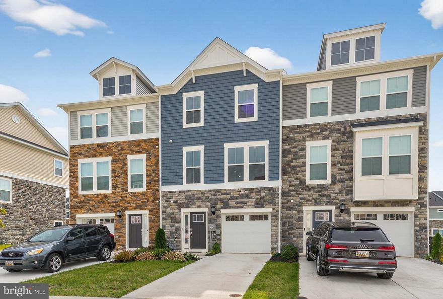 Gorgeous brand new home available for immediate move in. Enjoy living in one of St. Charles' most beautiful communities that offers a host of amenites (pool, recreation center, park and more). Nestled away in a quiet suburban oasis, this immaculate 3 level 3 bedroom townhome offers private parking, the main level boasts a gourmet kitchen with stainless steel appliances, an open floor plan; perfect for entetaining, a lower level flex space ideal for a gym or home office. The upper level offers three generous sized bedrooms for you, your family and/or guest to retire for the evening in addition to a full sized washer and dryer. Please call if you have any questions and to schedule a tour!