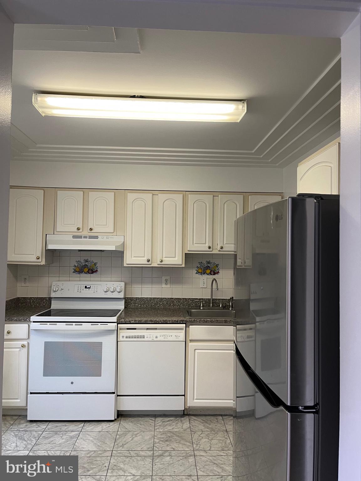 EMORY GROVE HILLS - Residential