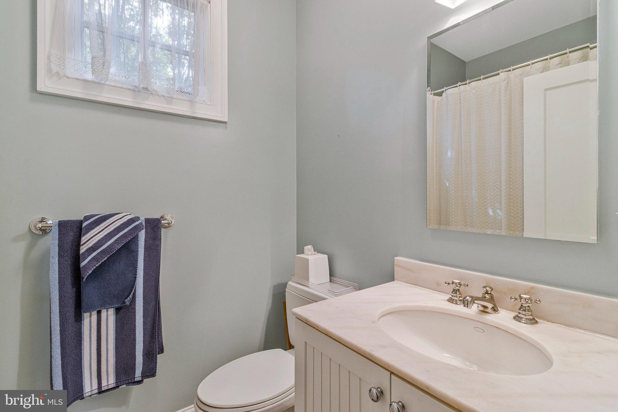 LYON VILLAGE - Residential