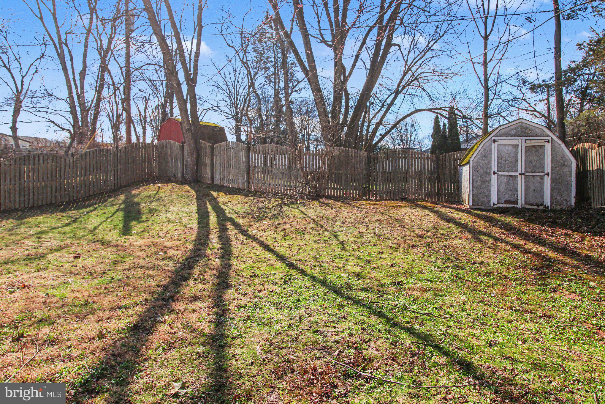 PENN SQ - Residential