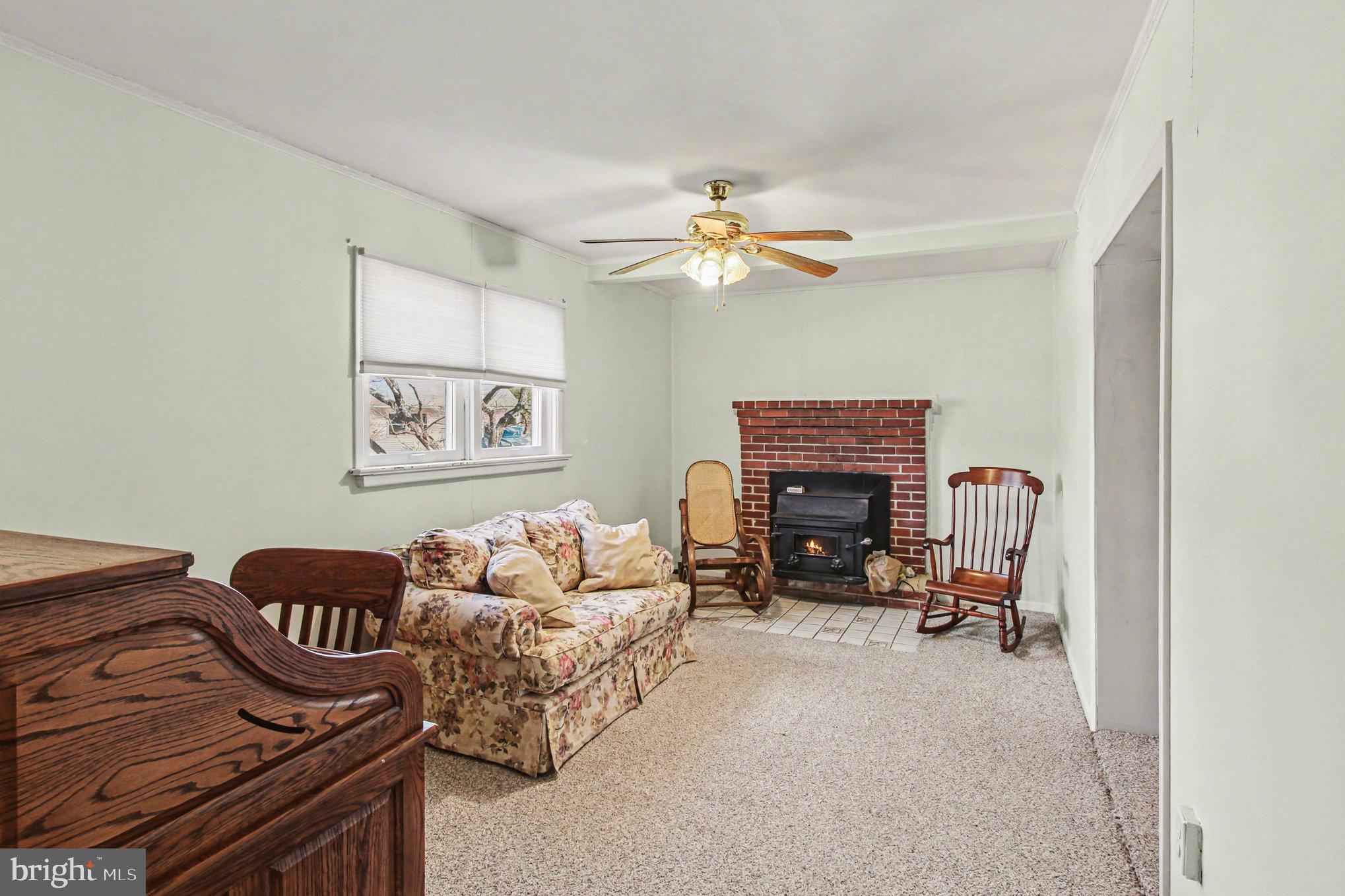 PENN SQ - Residential