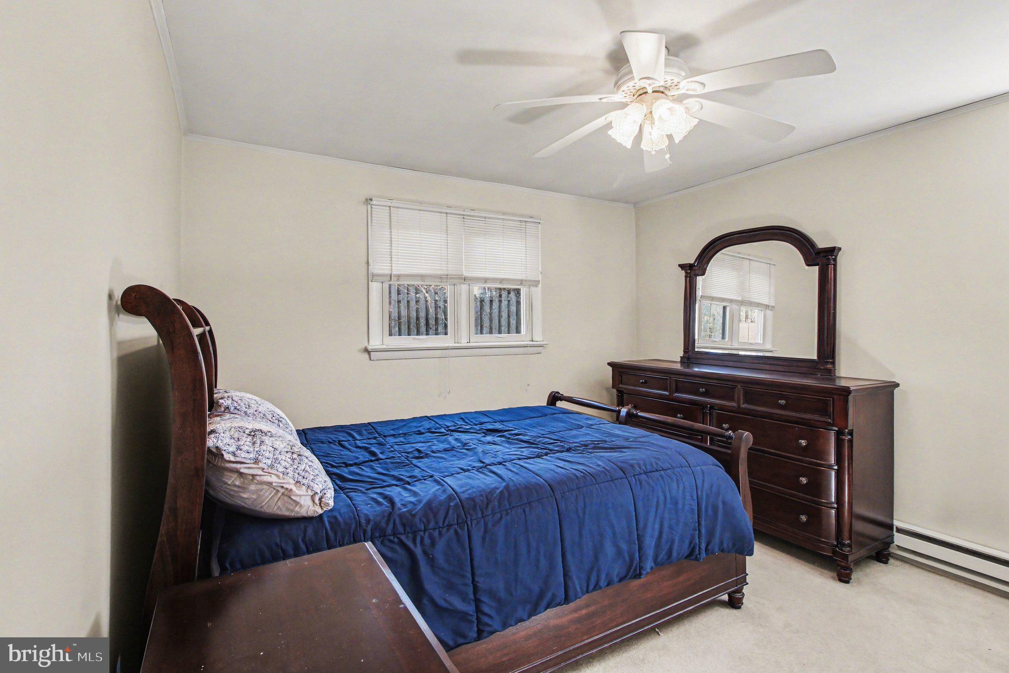 PENN SQ - Residential