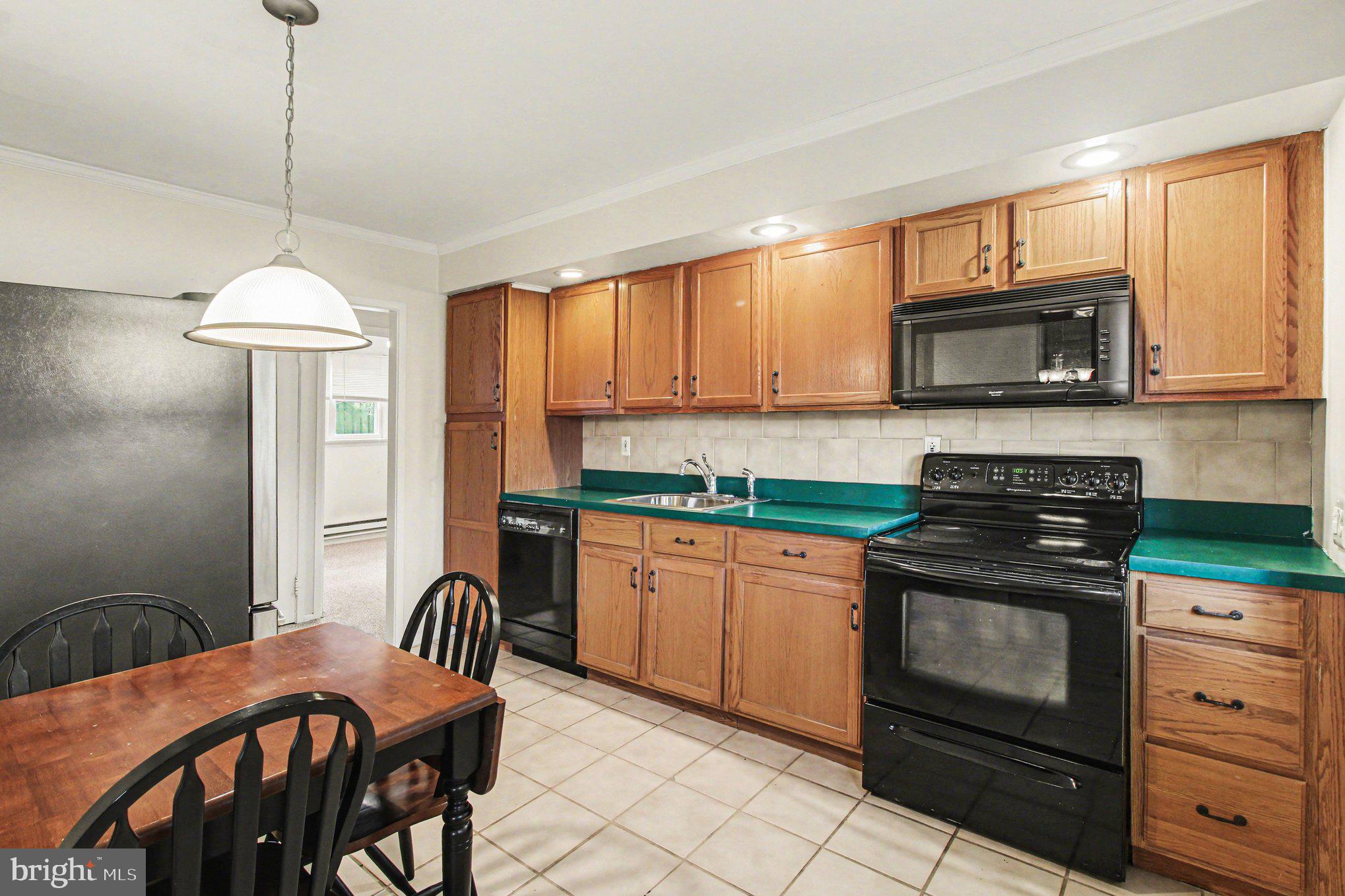 PENN SQ - Residential