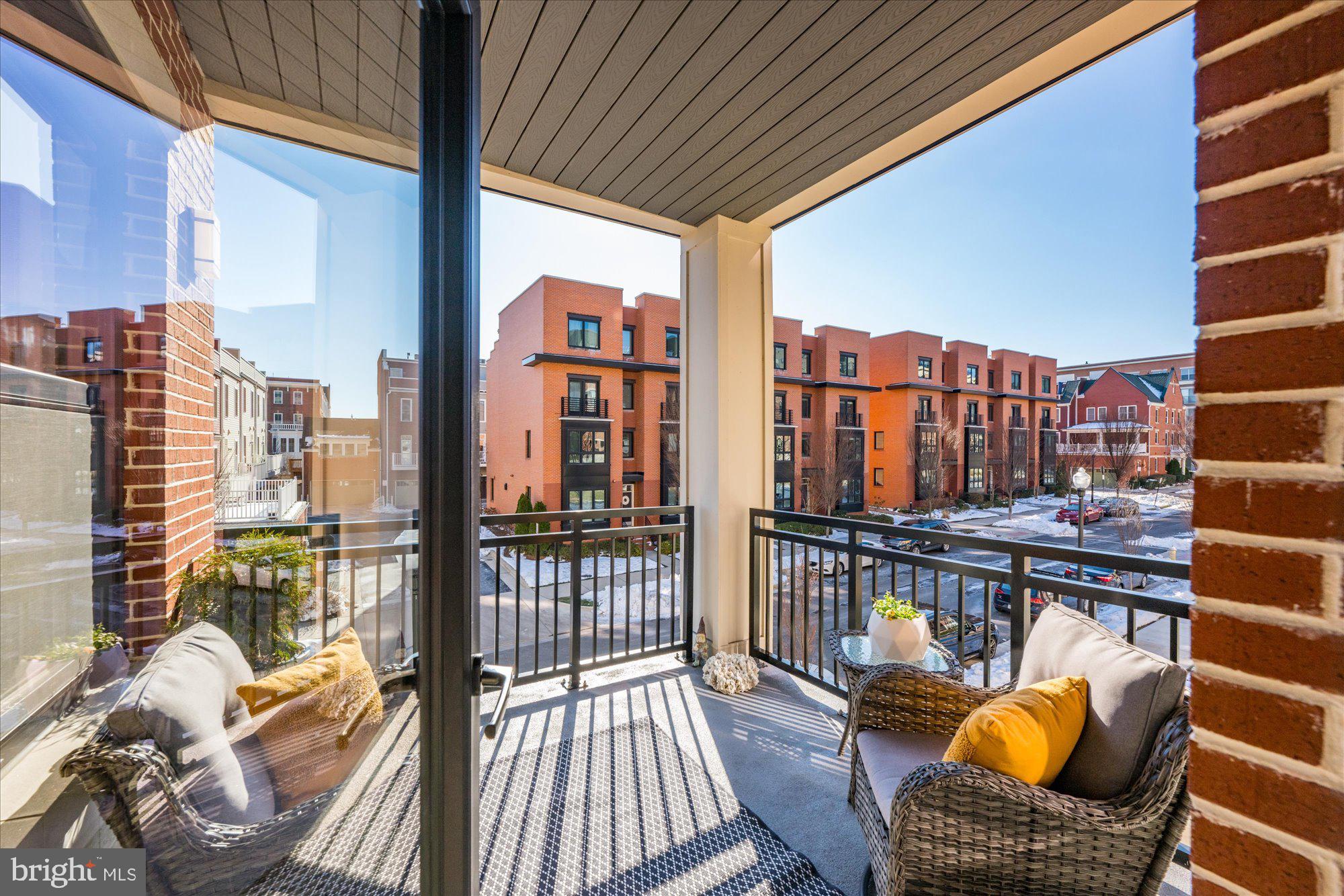 POTOMAC YARD - Residential