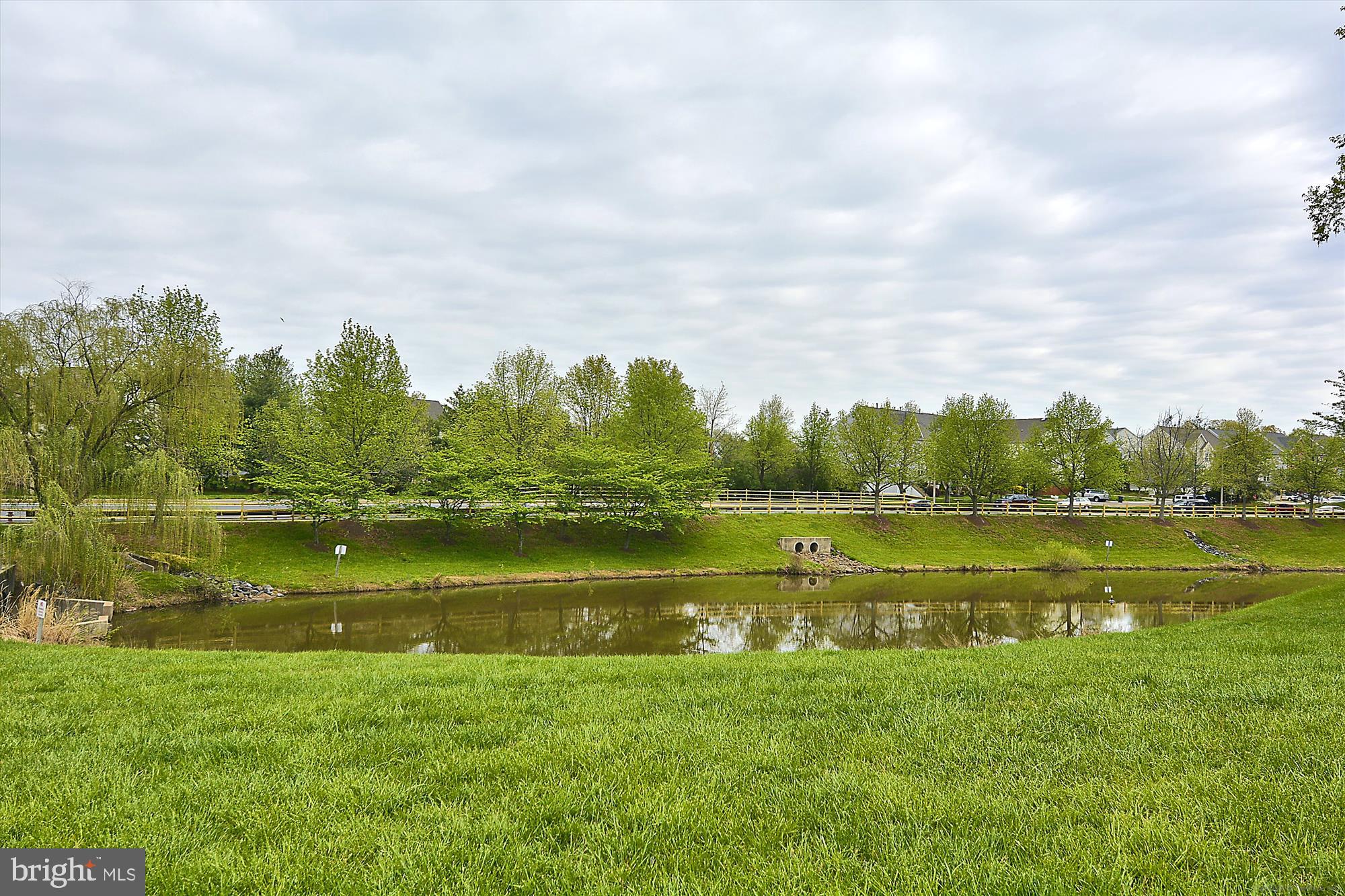 SULLY STATION - Residential