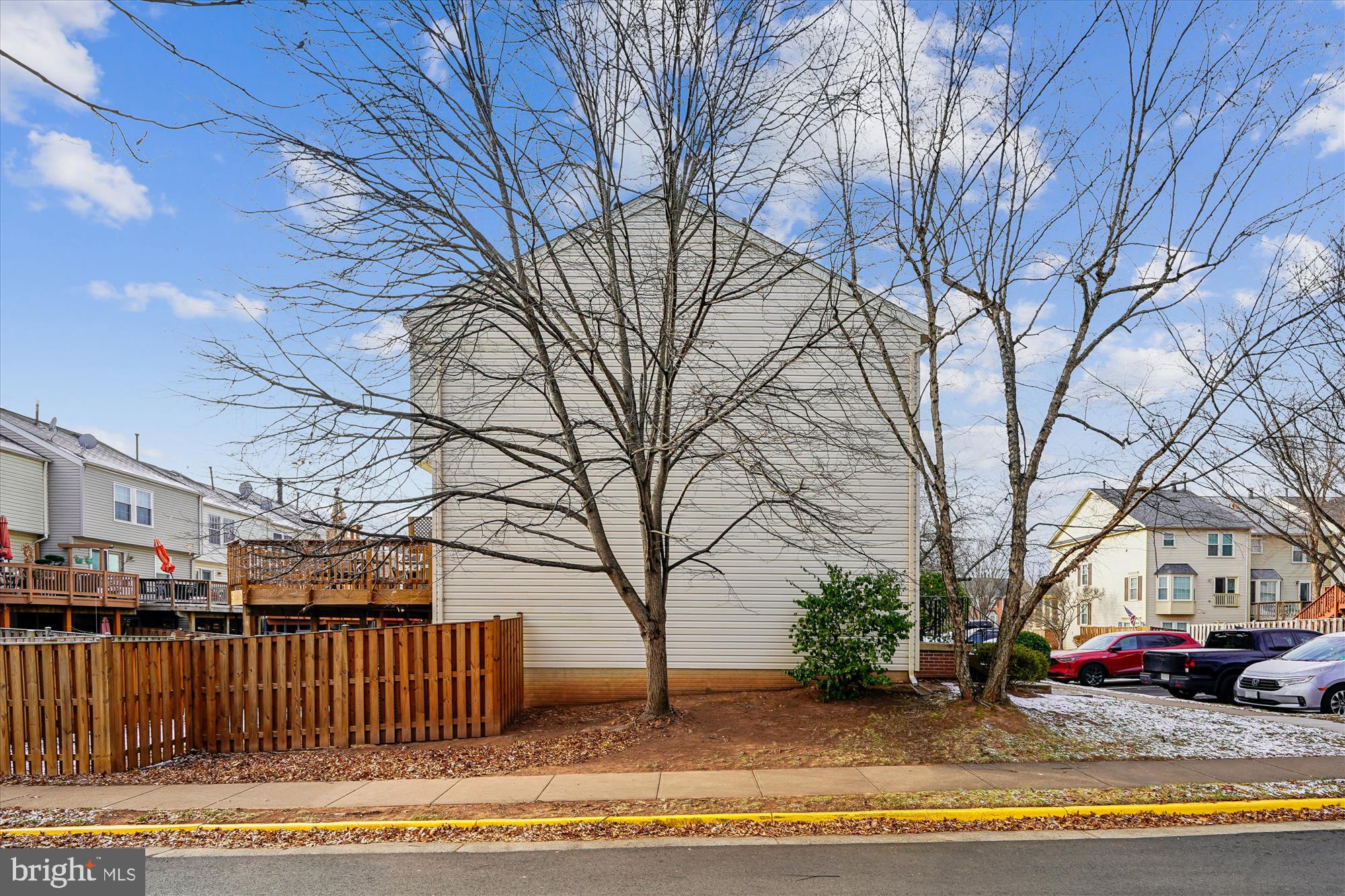 SULLY STATION - Residential