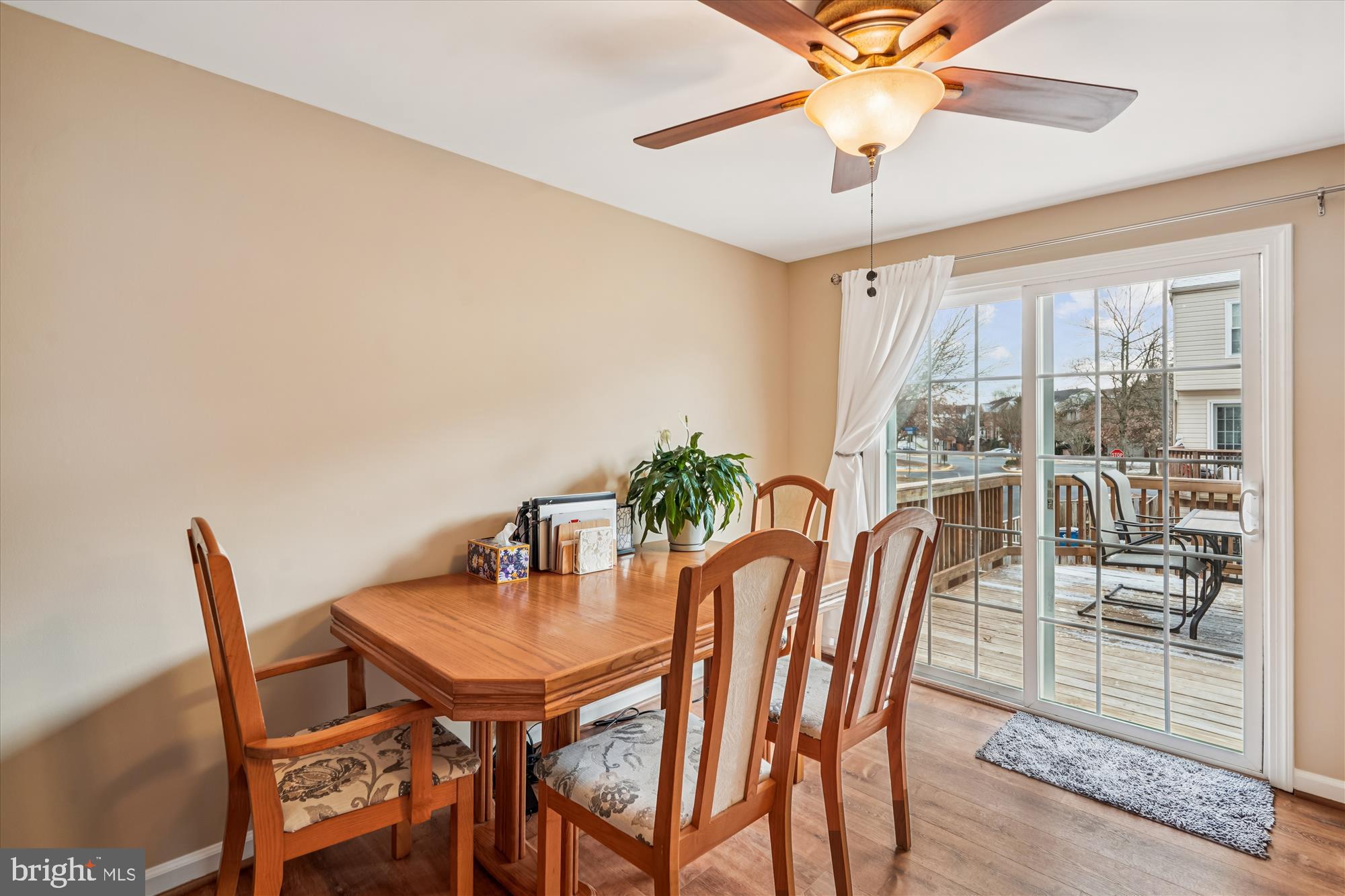 SULLY STATION - Residential