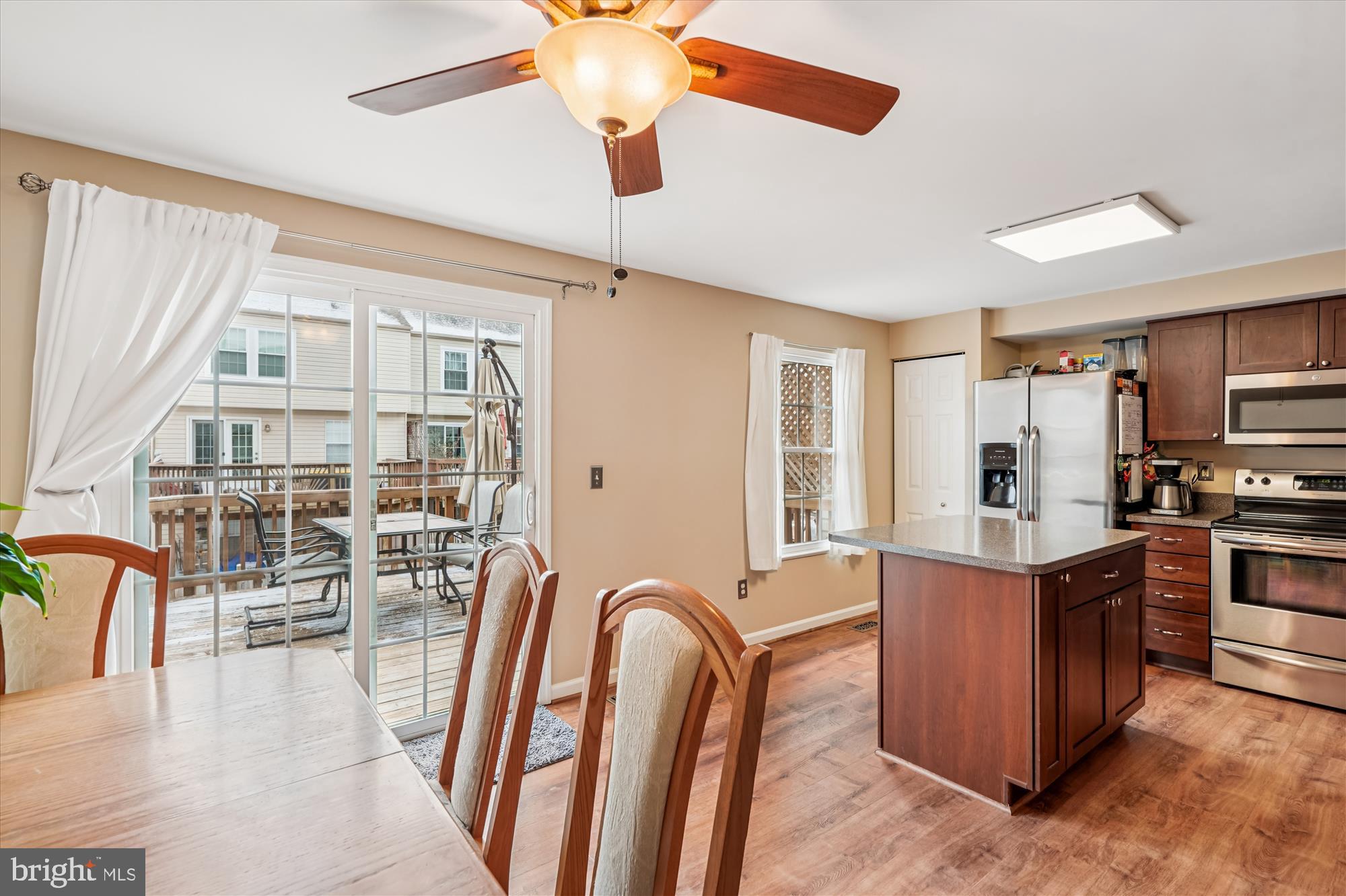 SULLY STATION - Residential