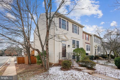 14701 WINTERFIELD COURT CENTREVILLE VA 20120