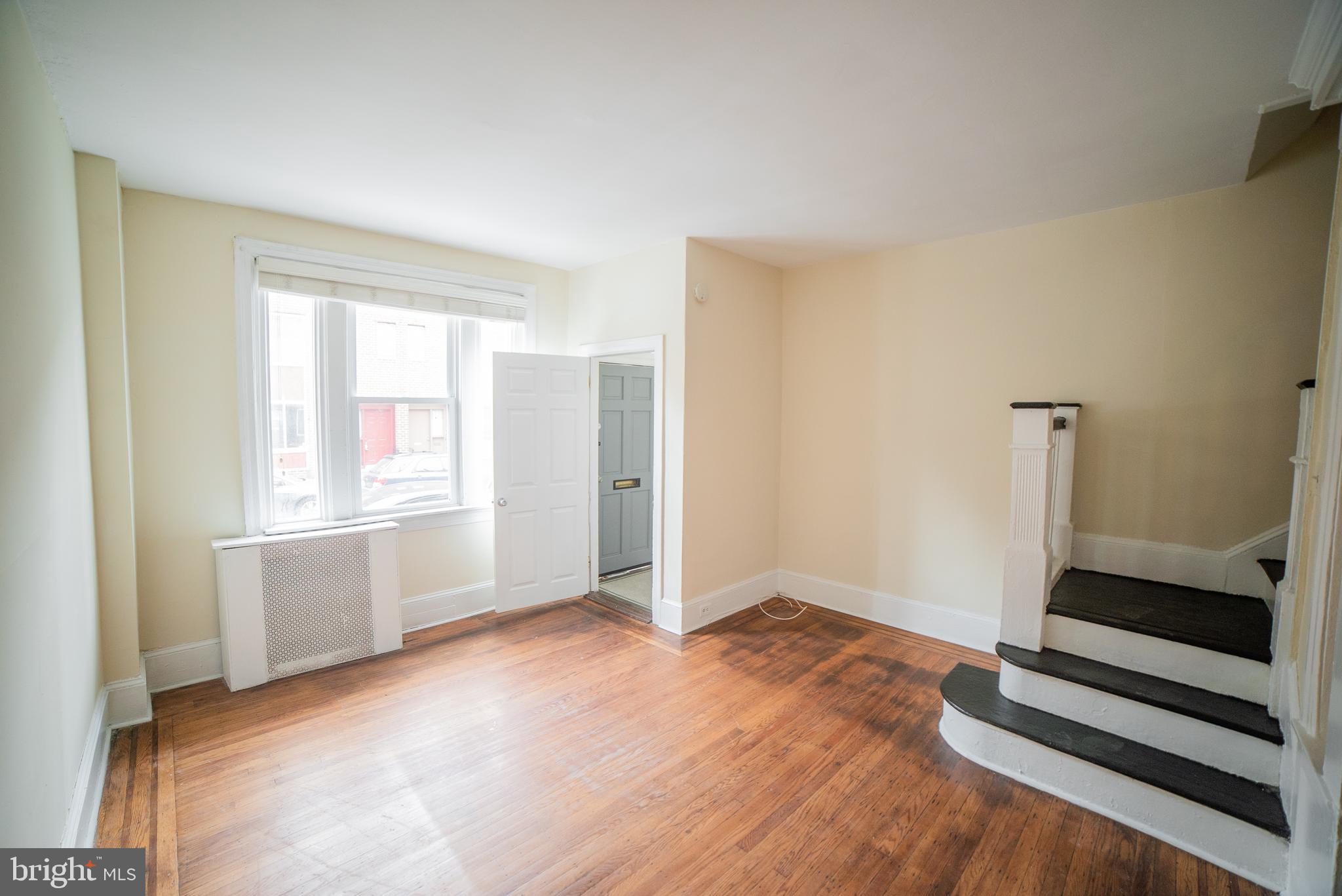 SOUTH STREET - Residential Income