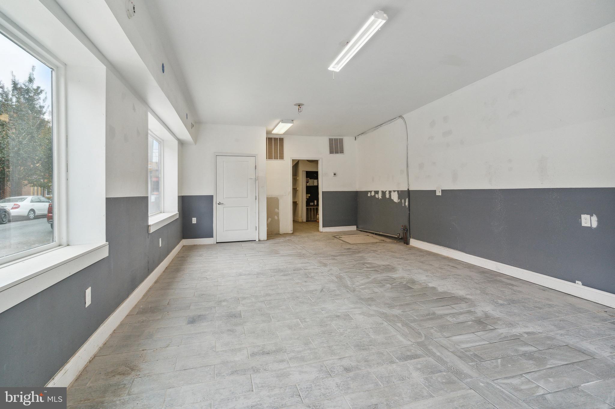 SOUTH STREET - Residential Income