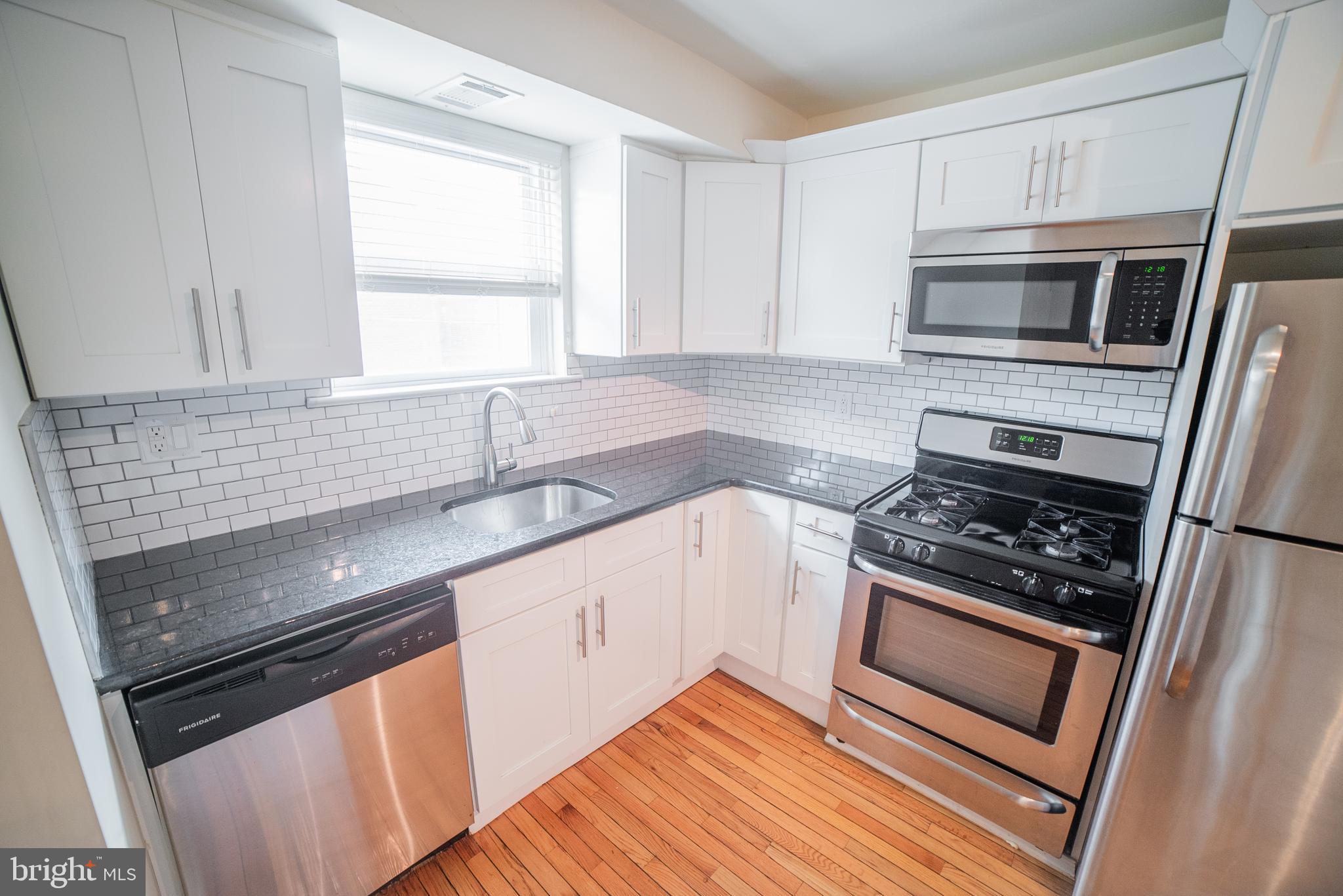 SOUTH STREET - Residential Income