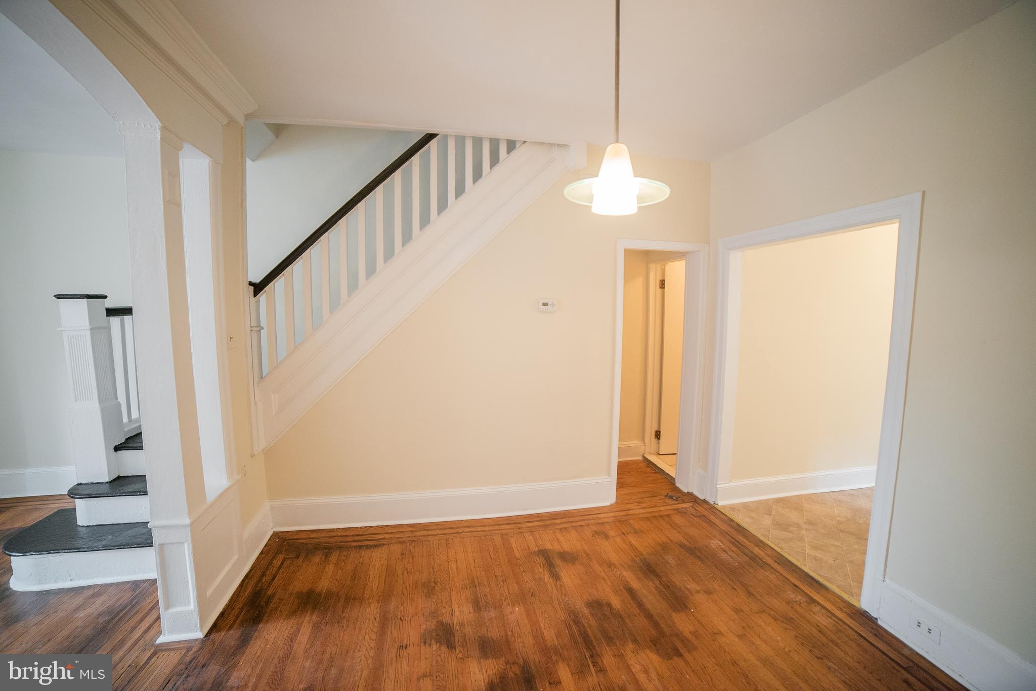 SOUTH STREET - Residential Income