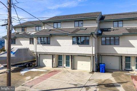 Condo For Sale - 601 N Del Avenue #12<br/> BEACH HAVEN, NJ 08008