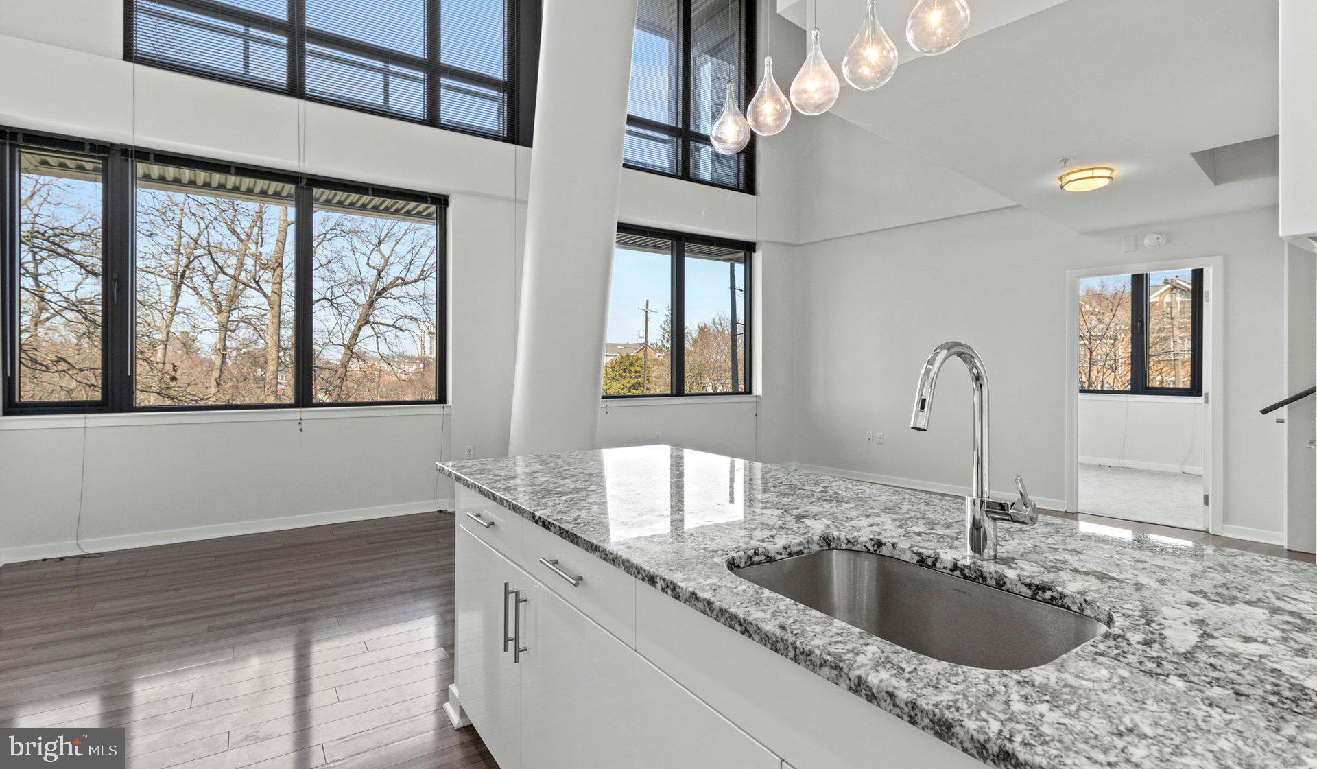 8300 WISCONSIN AVENUE 2B-1-617