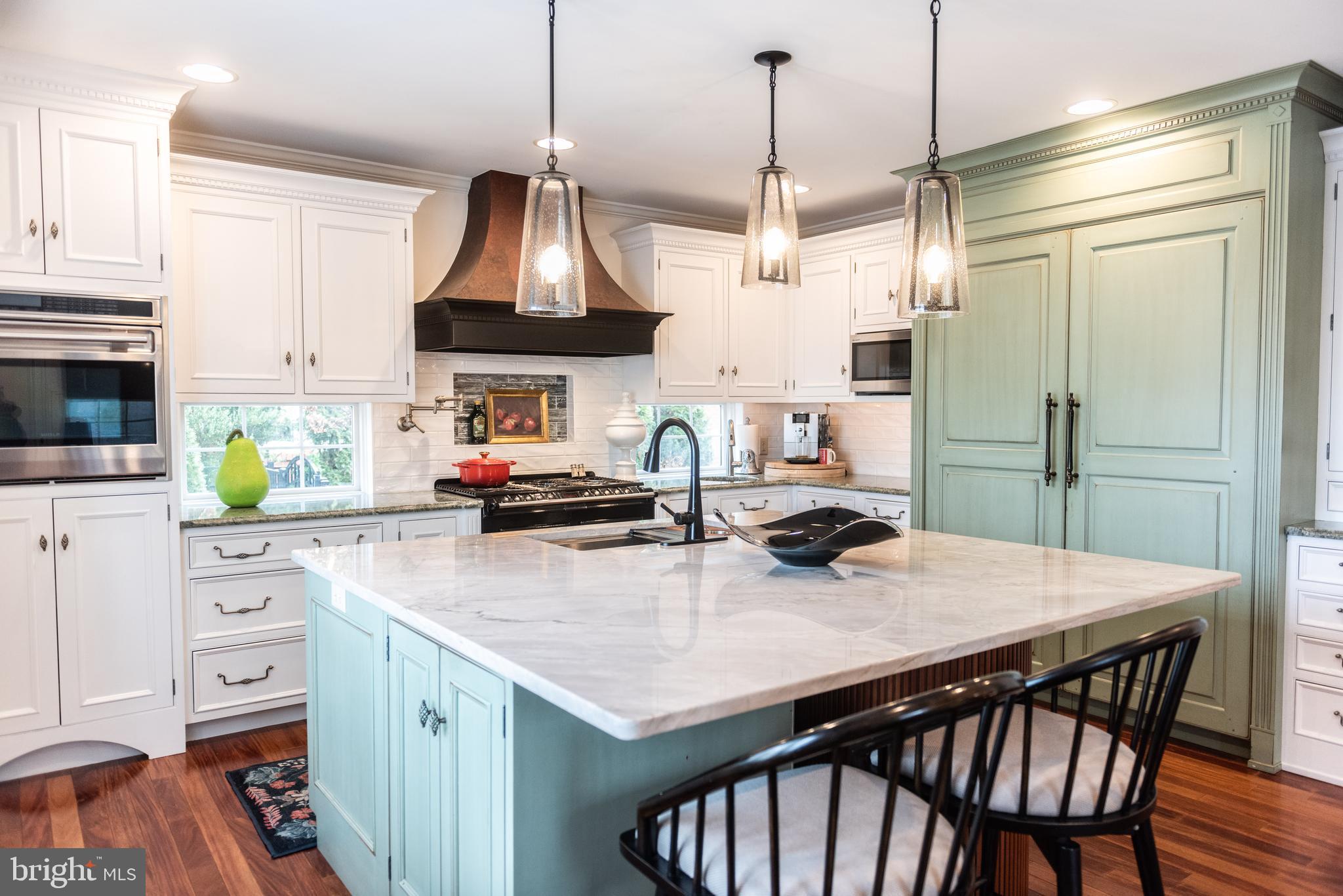 HERSHEY VILLAGE - Residential