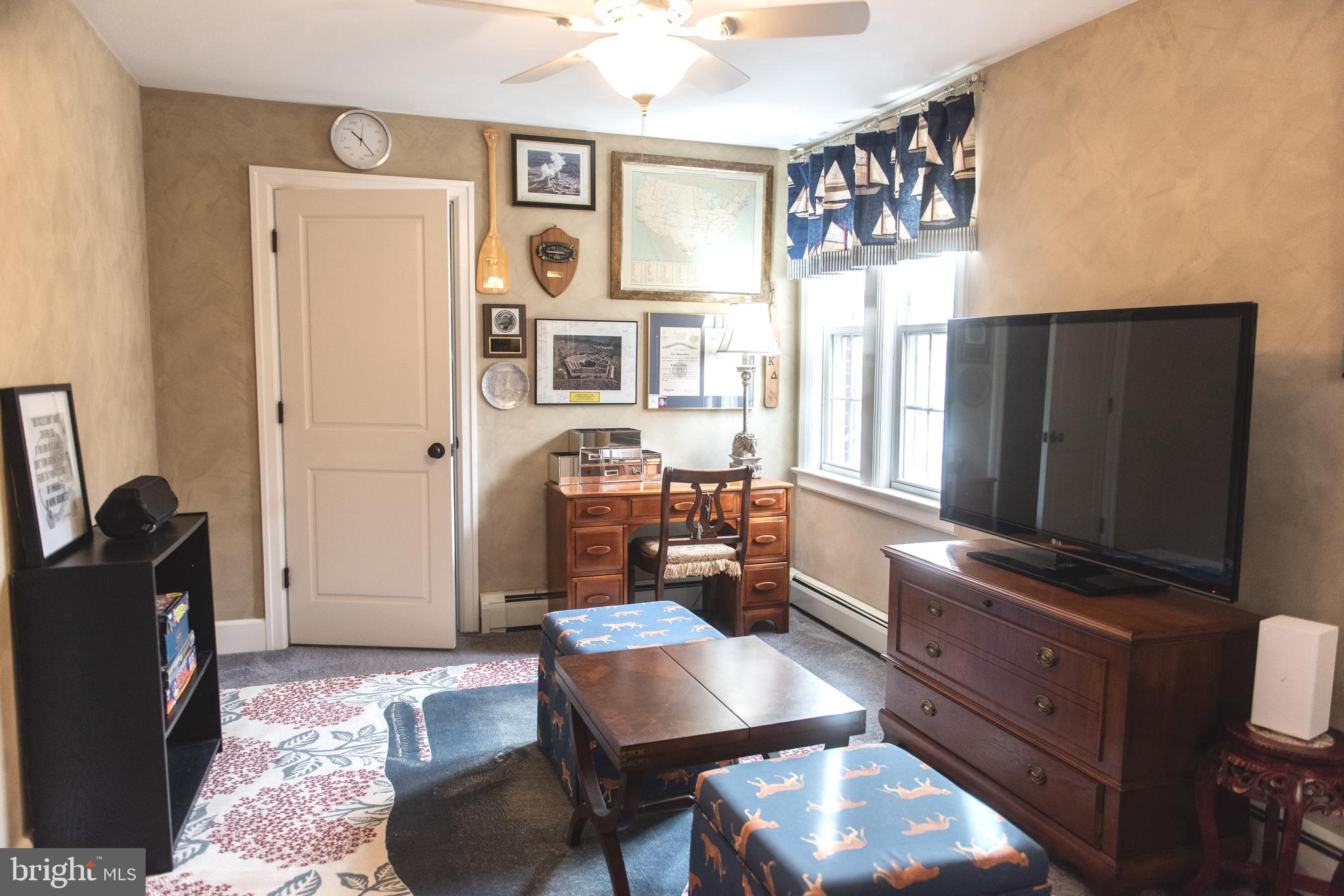 HERSHEY VILLAGE - Residential