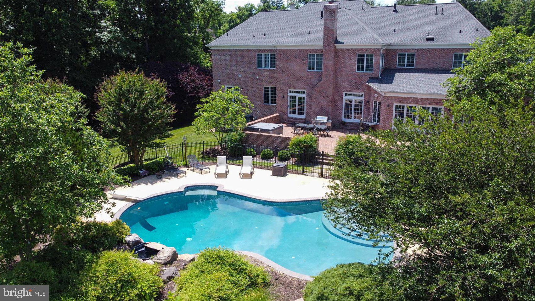 SADDLEBROOK FARM - Residential