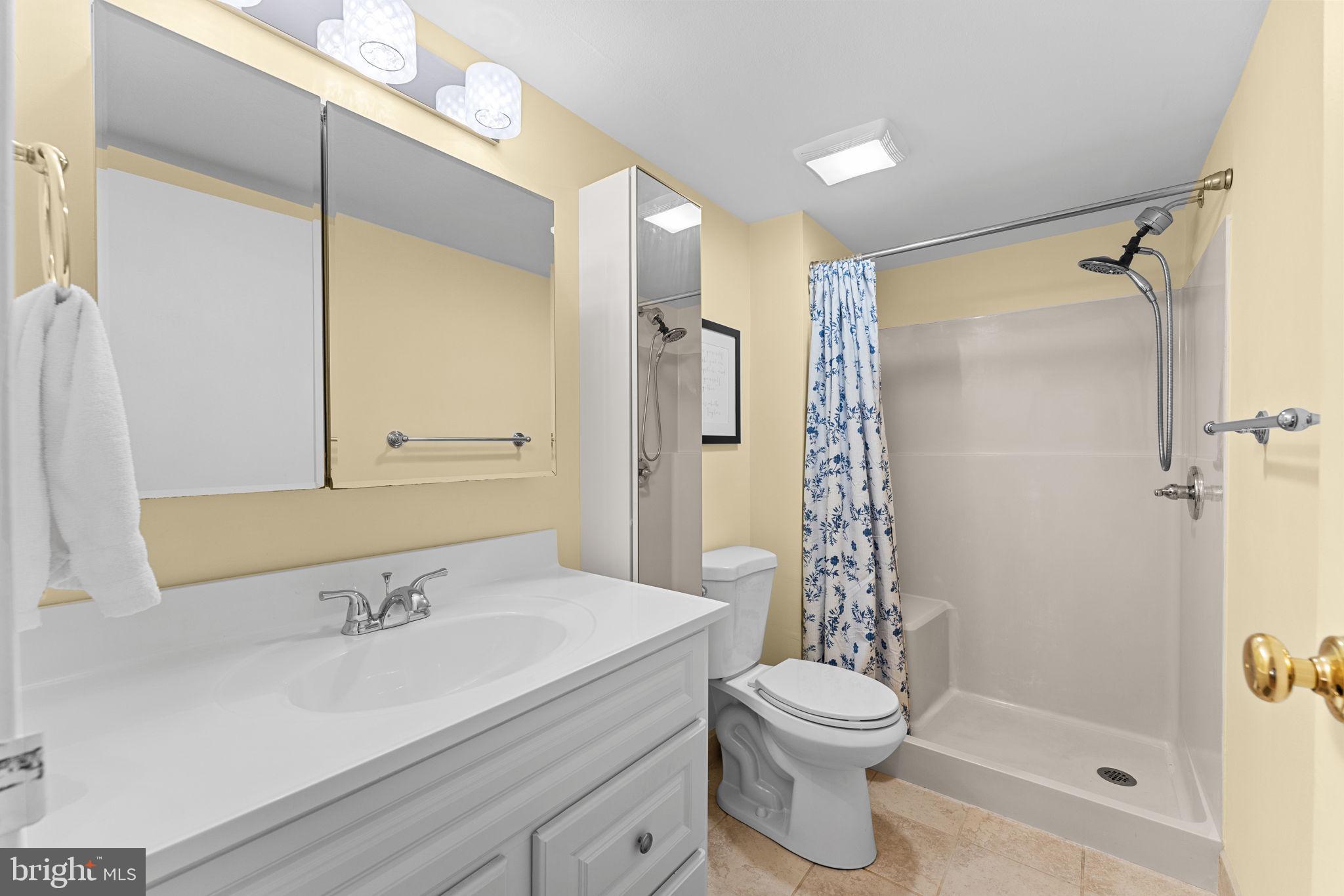 RAINTREE - Residential