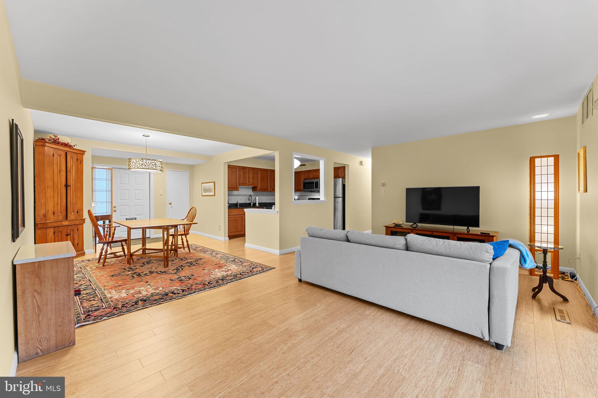 RAINTREE - Residential