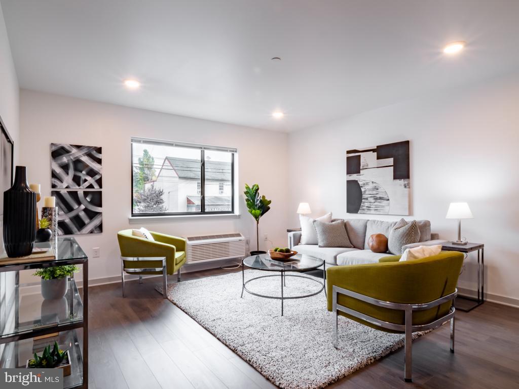 6808 RIDGE AVENUE 209