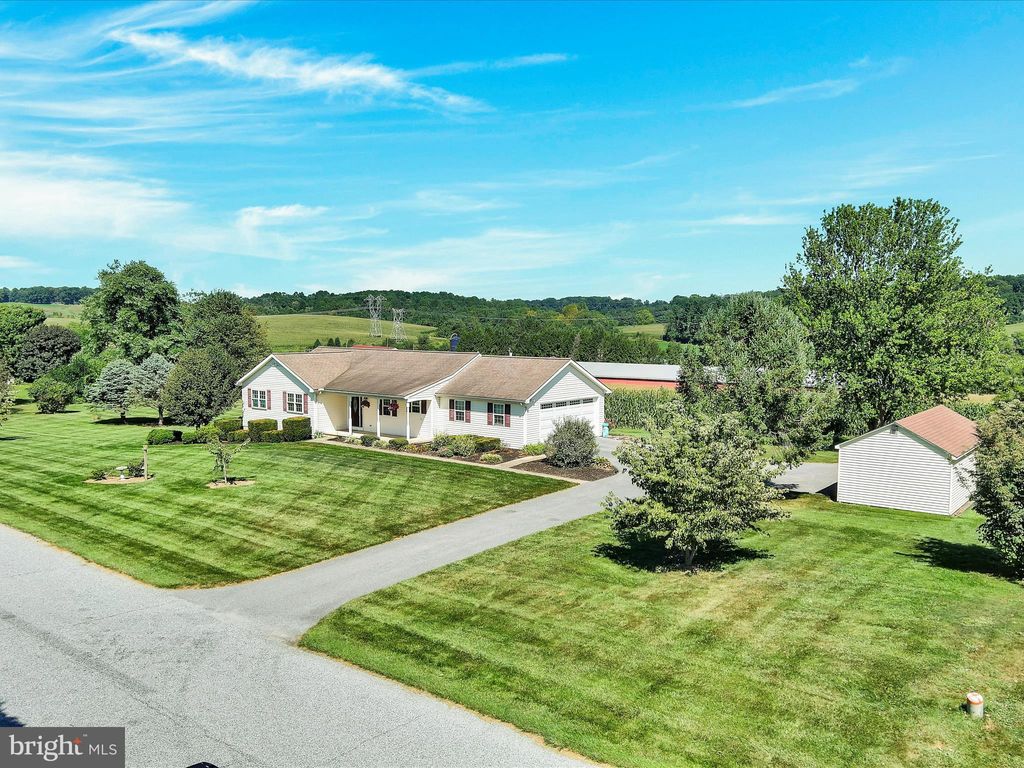 Photo of 347 FOX HUNT DR, NOTTINGHAM, PA 19362 (MLS # PALA2040290)