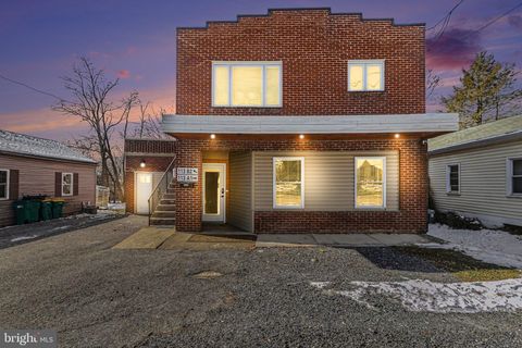 Multifamily For Sale - 113 S Enola Drive Dr<br/> ENOLA, PA 17025