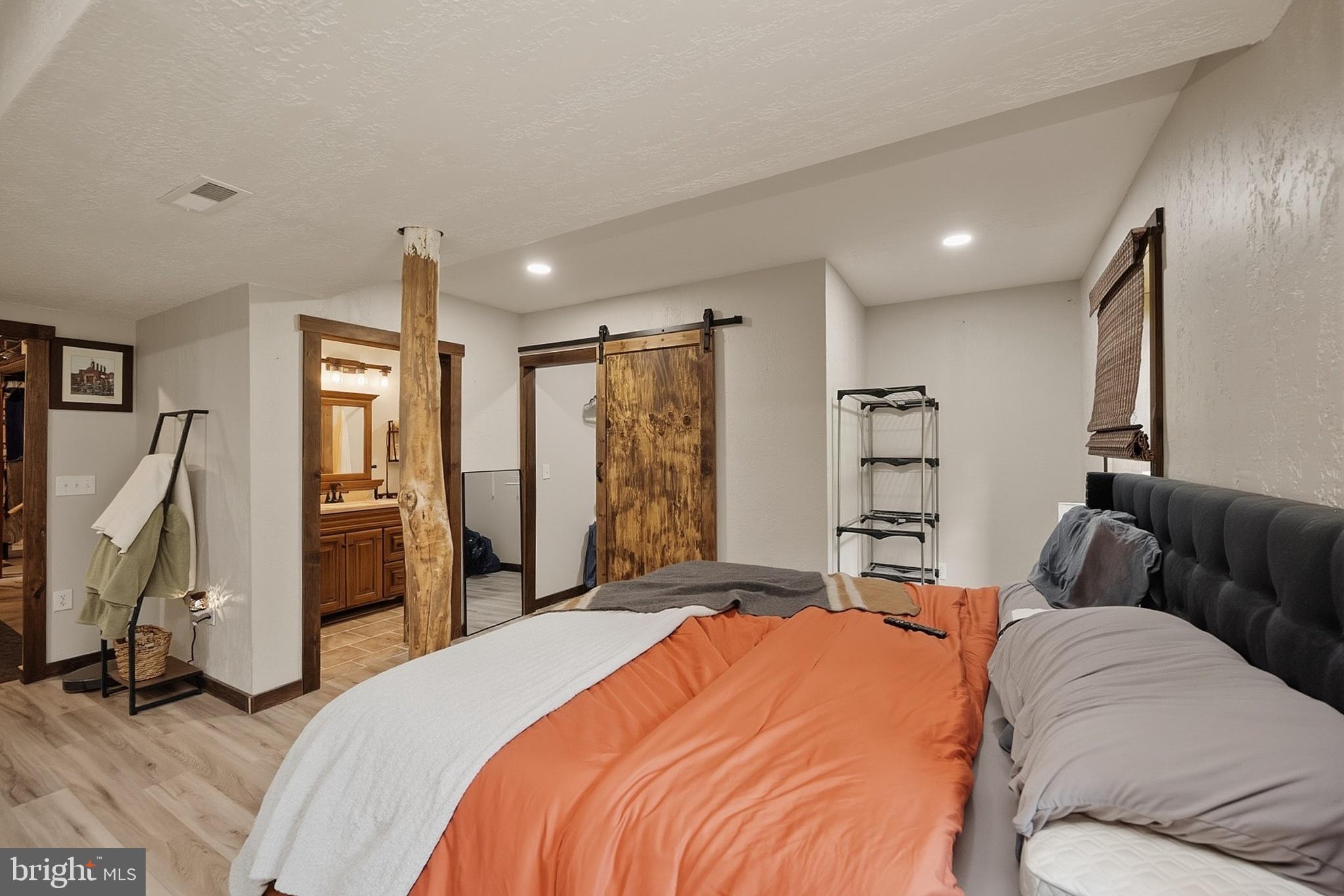 2189 TABLE ROCK ROAD