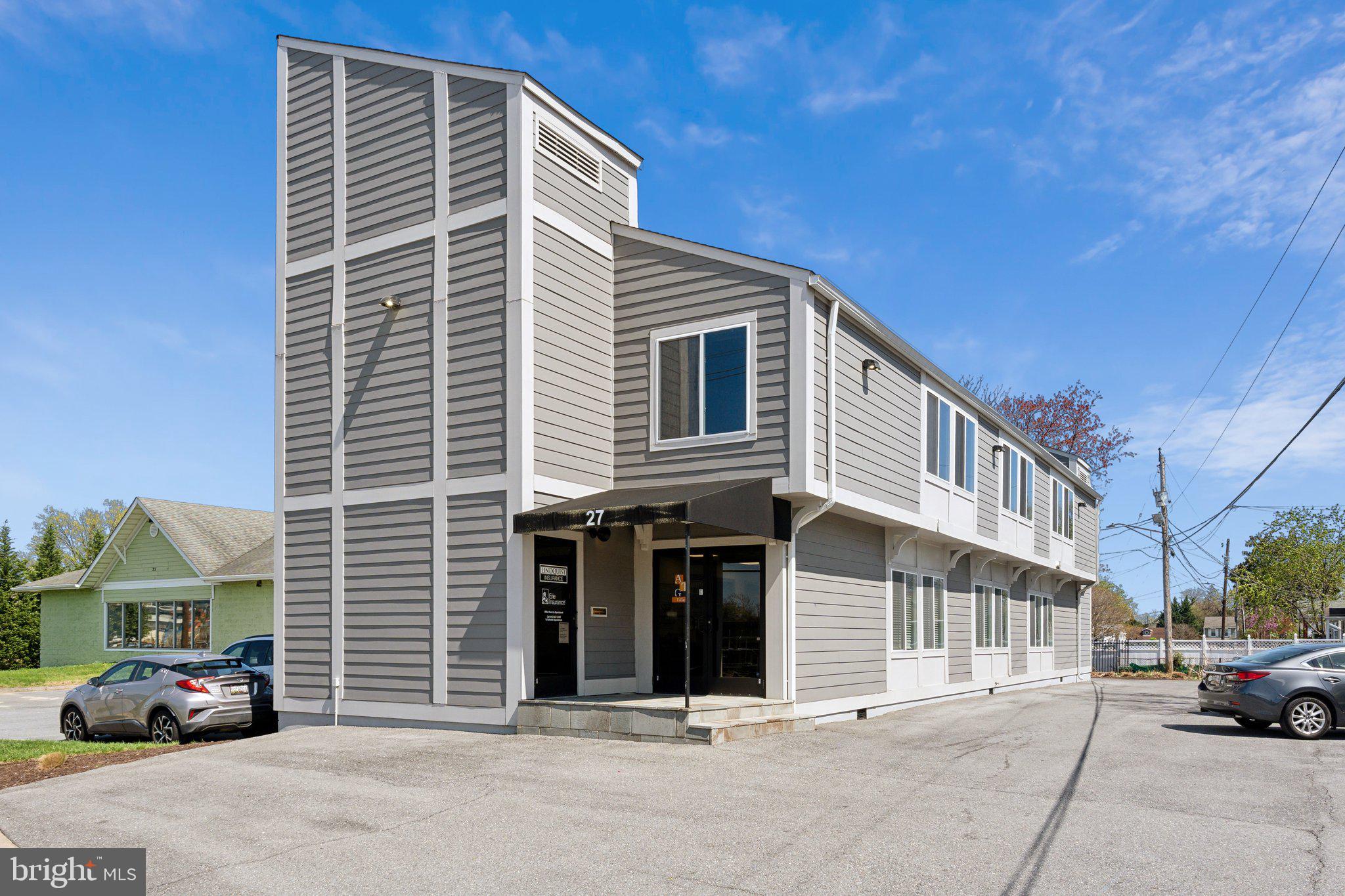 Large office space available for lease in charming Annapolis.