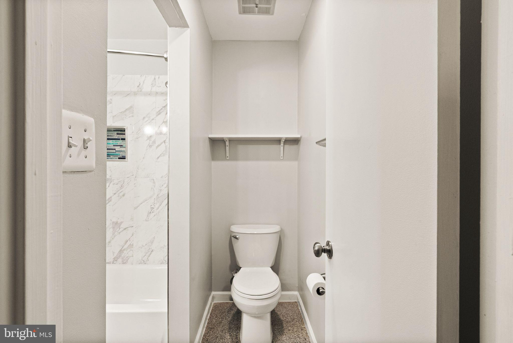 DALE CITY - Residential