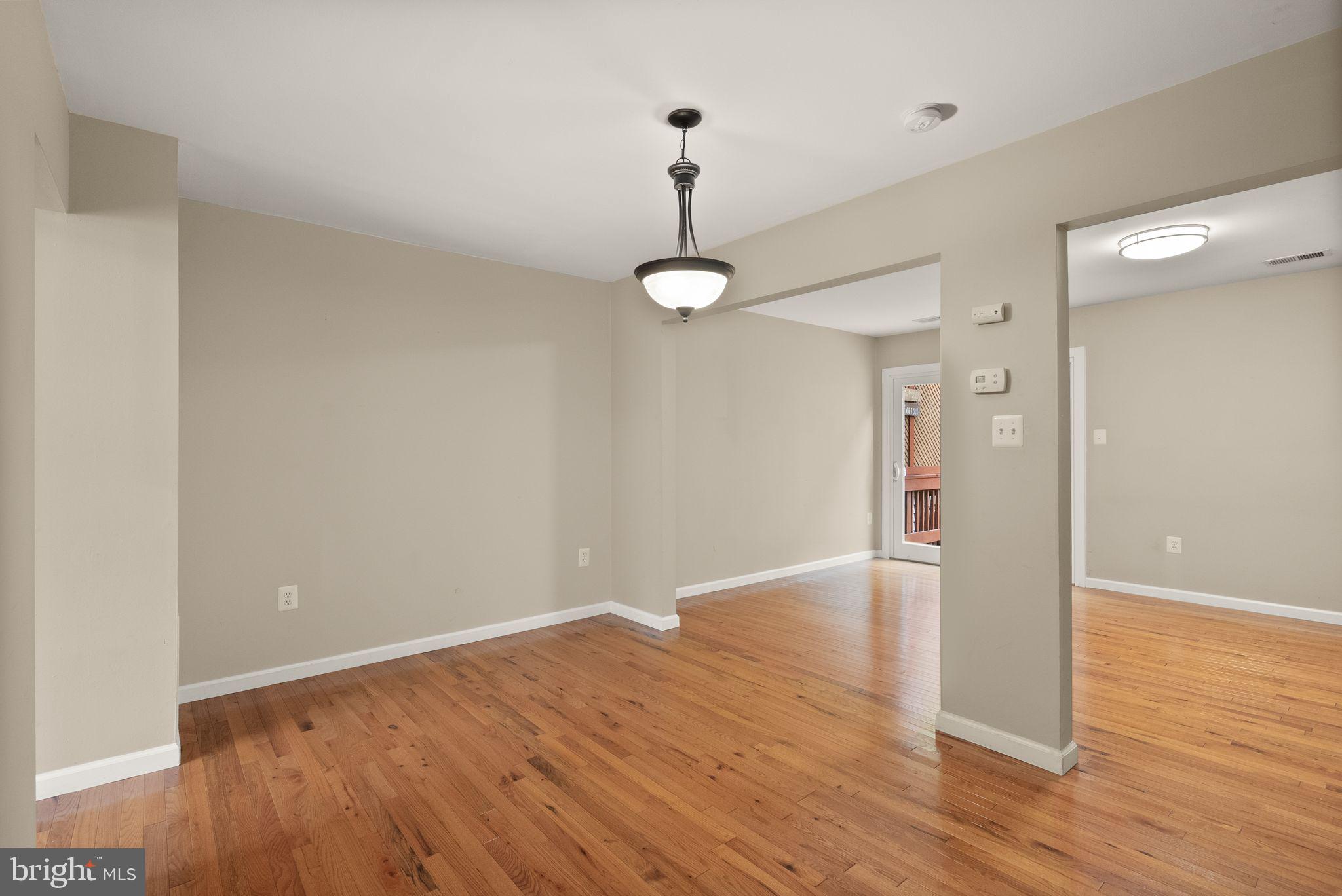 DALE CITY - Residential