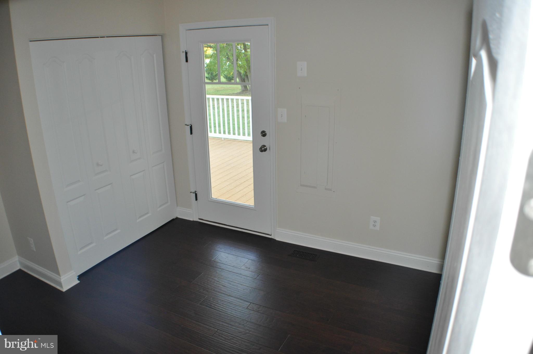 WAVERLY POINT SUB - Residential