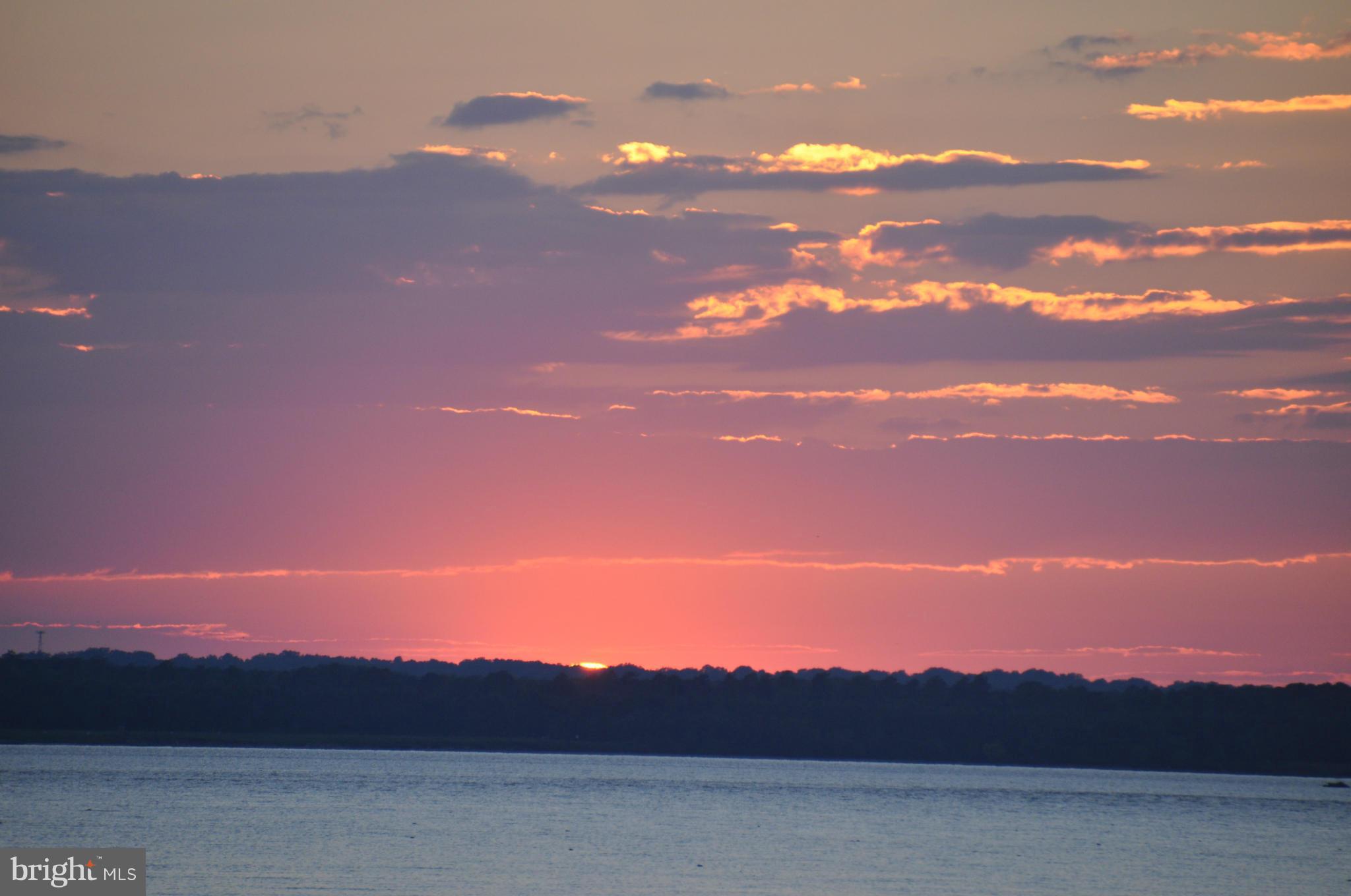 WAVERLY POINT SUB - Residential
