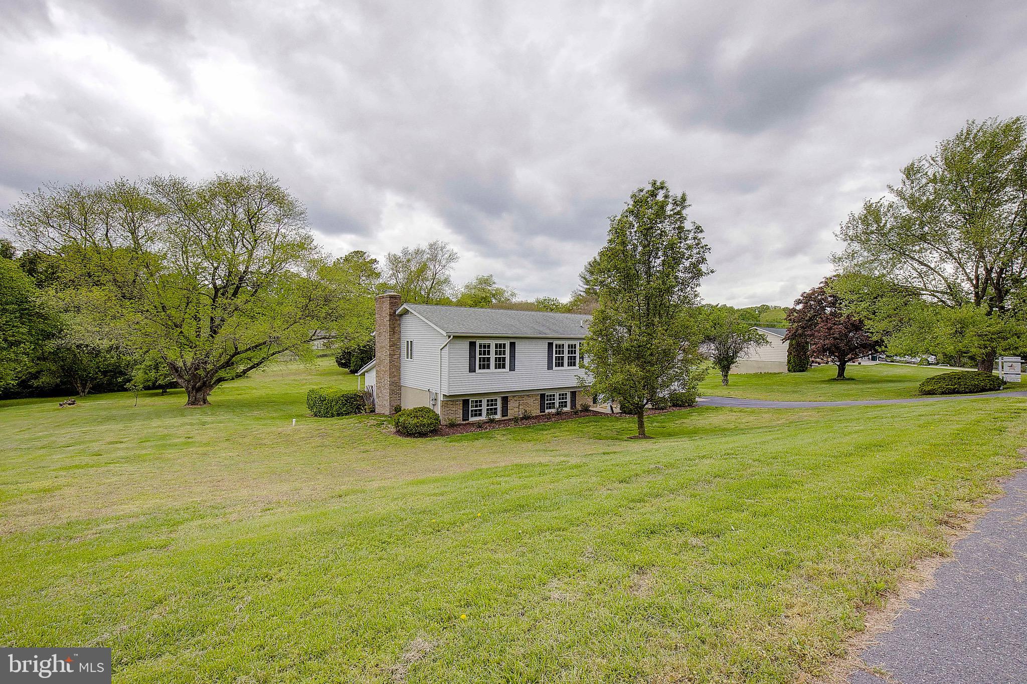 LAKEWOOD - Residential