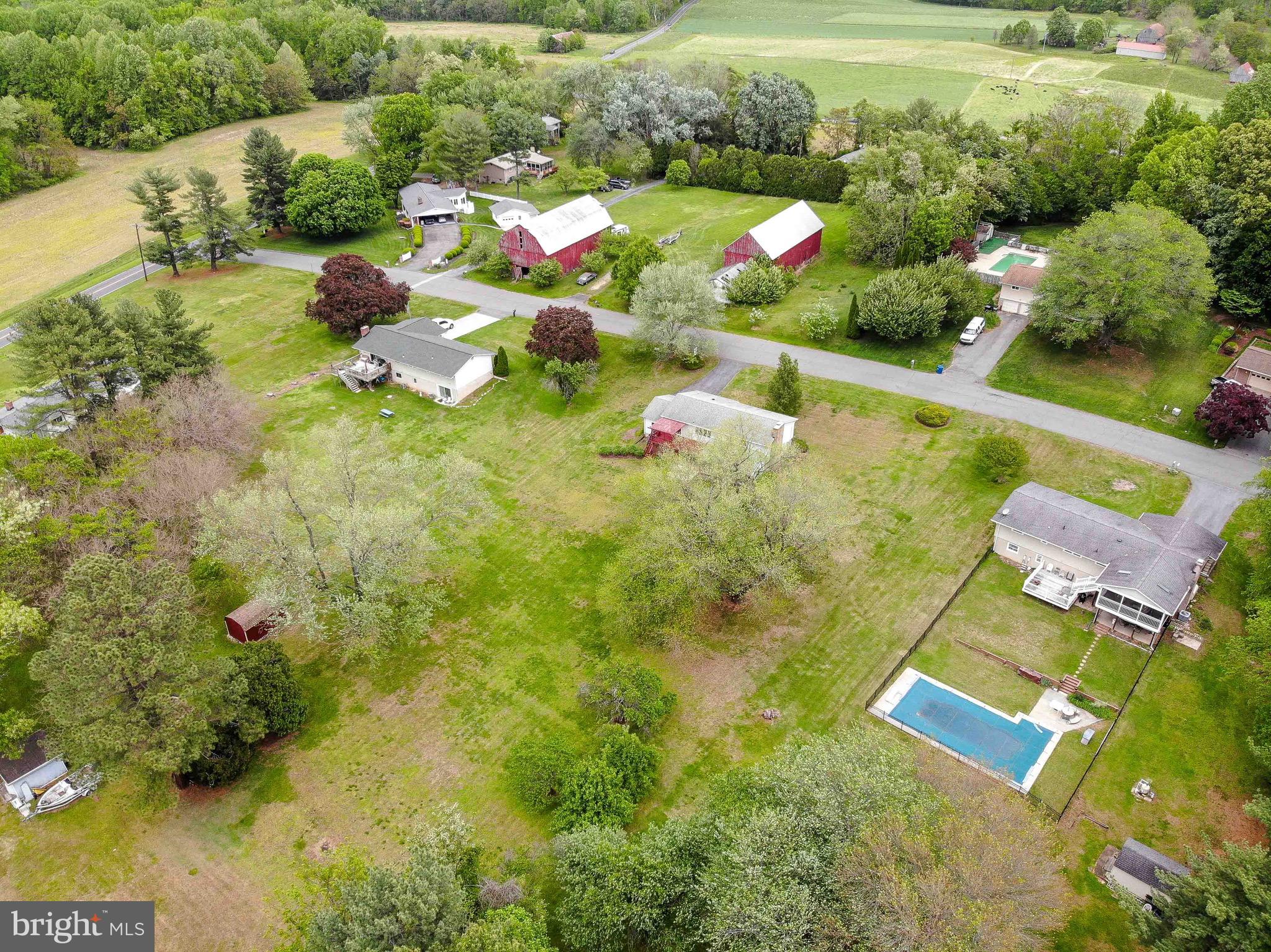 LAKEWOOD - Residential