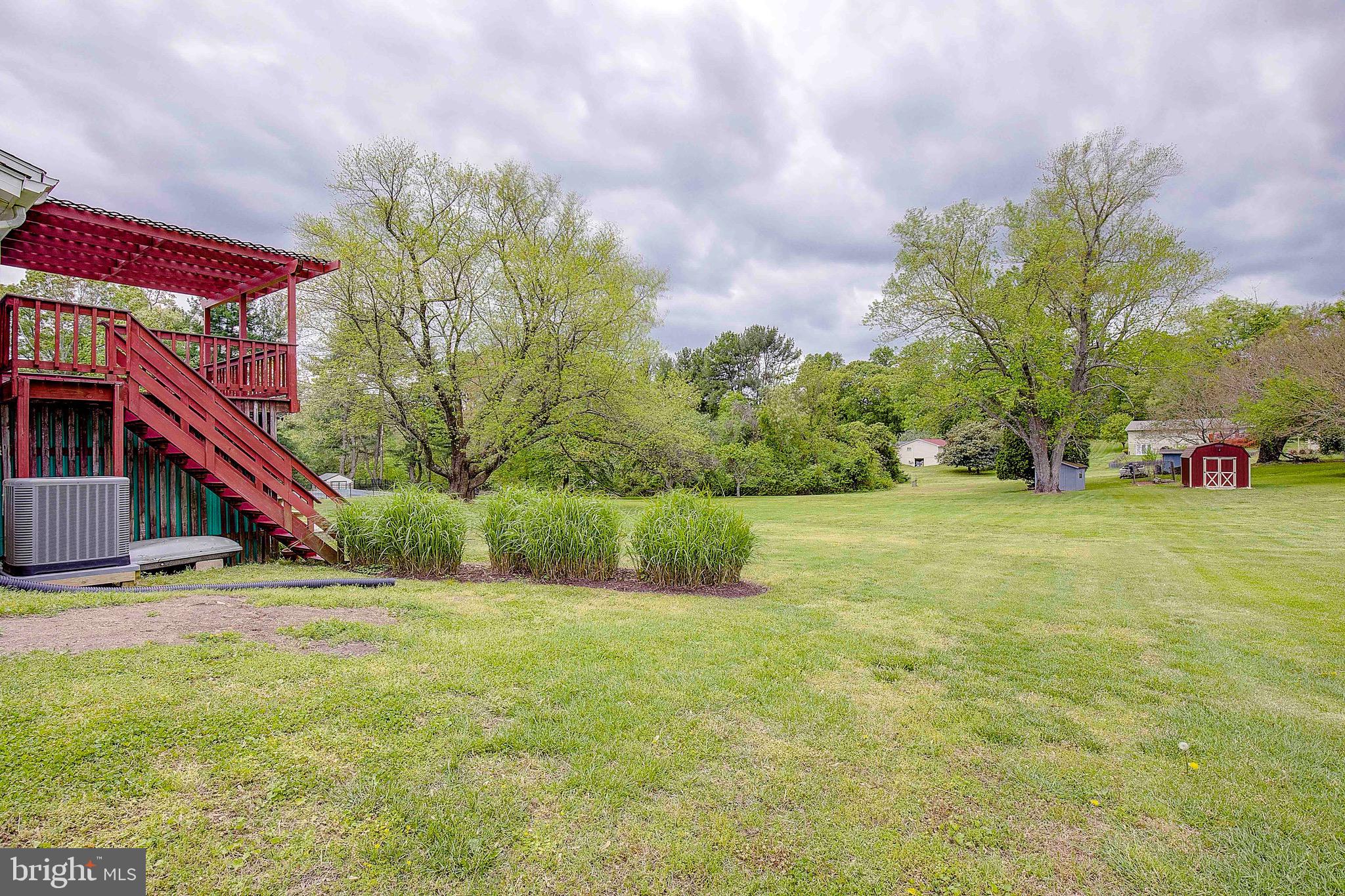 LAKEWOOD - Residential