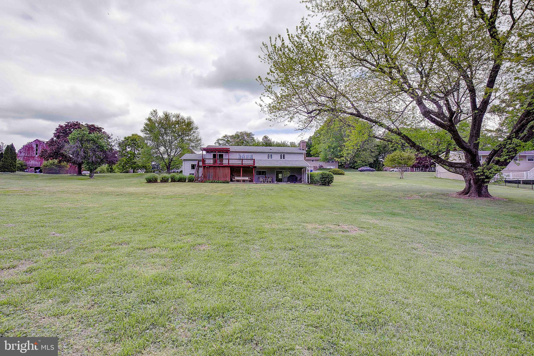 LAKEWOOD - Residential