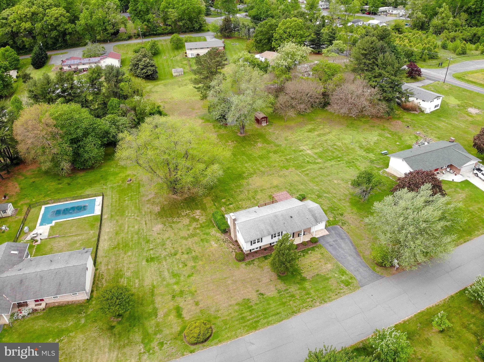 LAKEWOOD - Residential